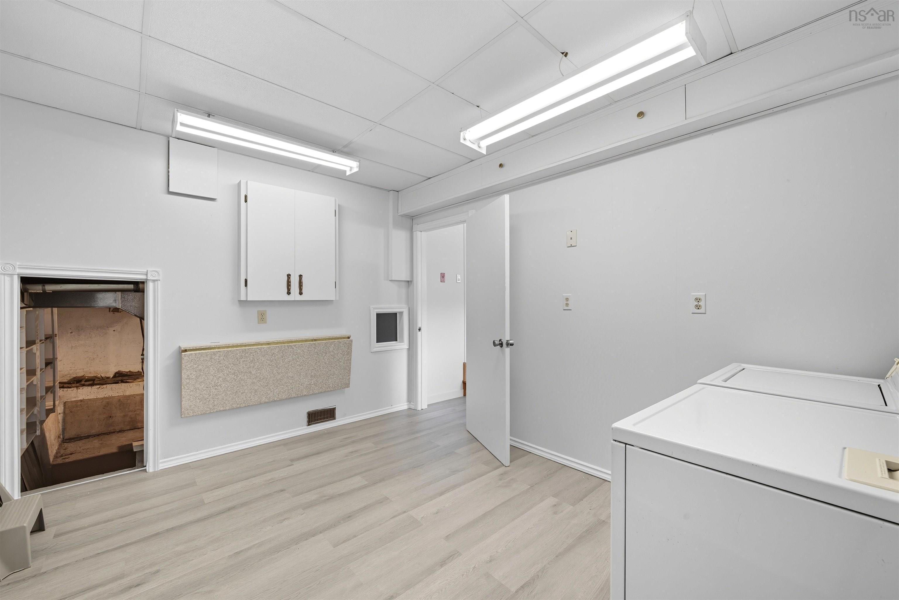 206 Lakeview Road, Lakeview, NS (MLS 202524902)