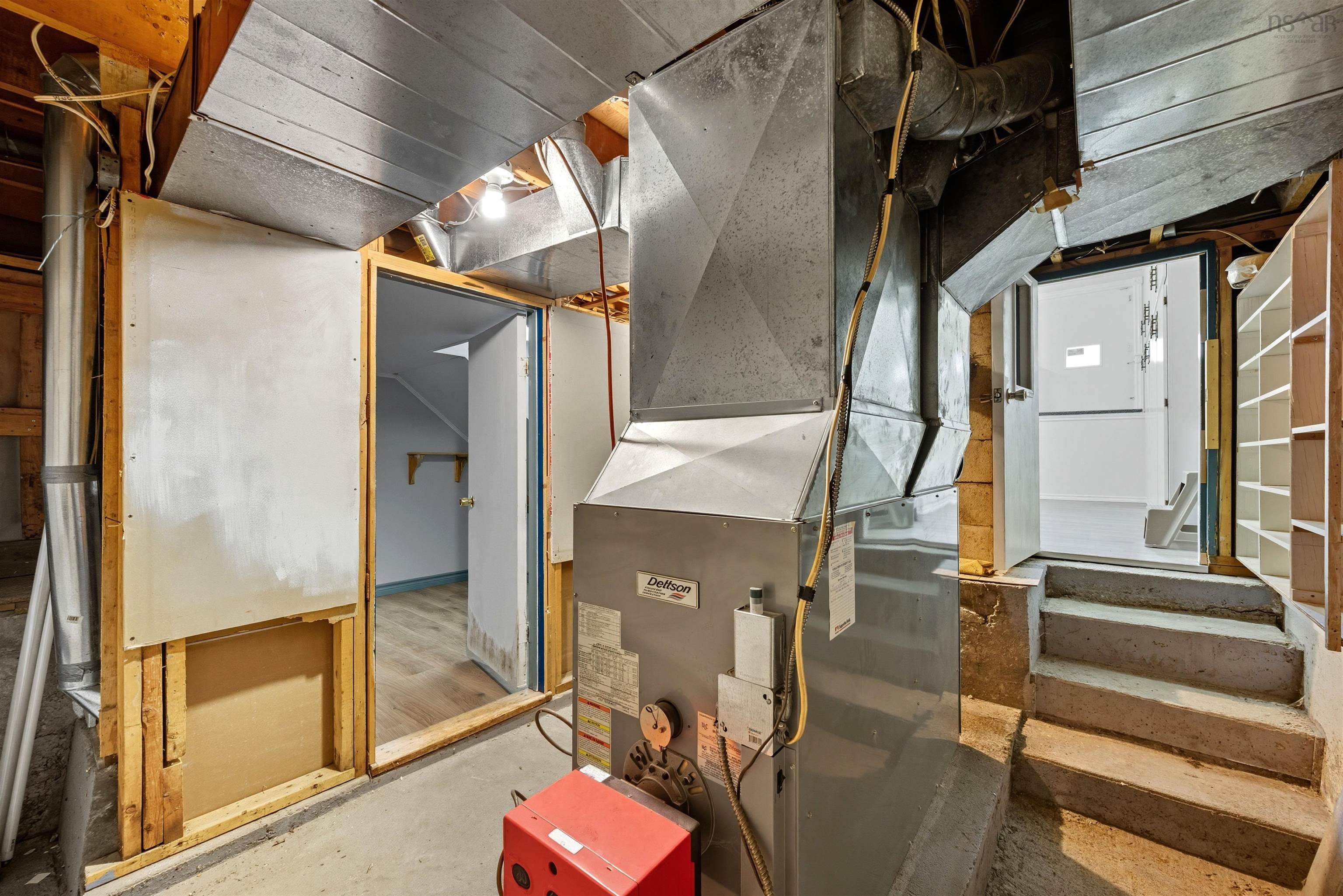 206 Lakeview Road, Lakeview, NS (MLS 202524902)