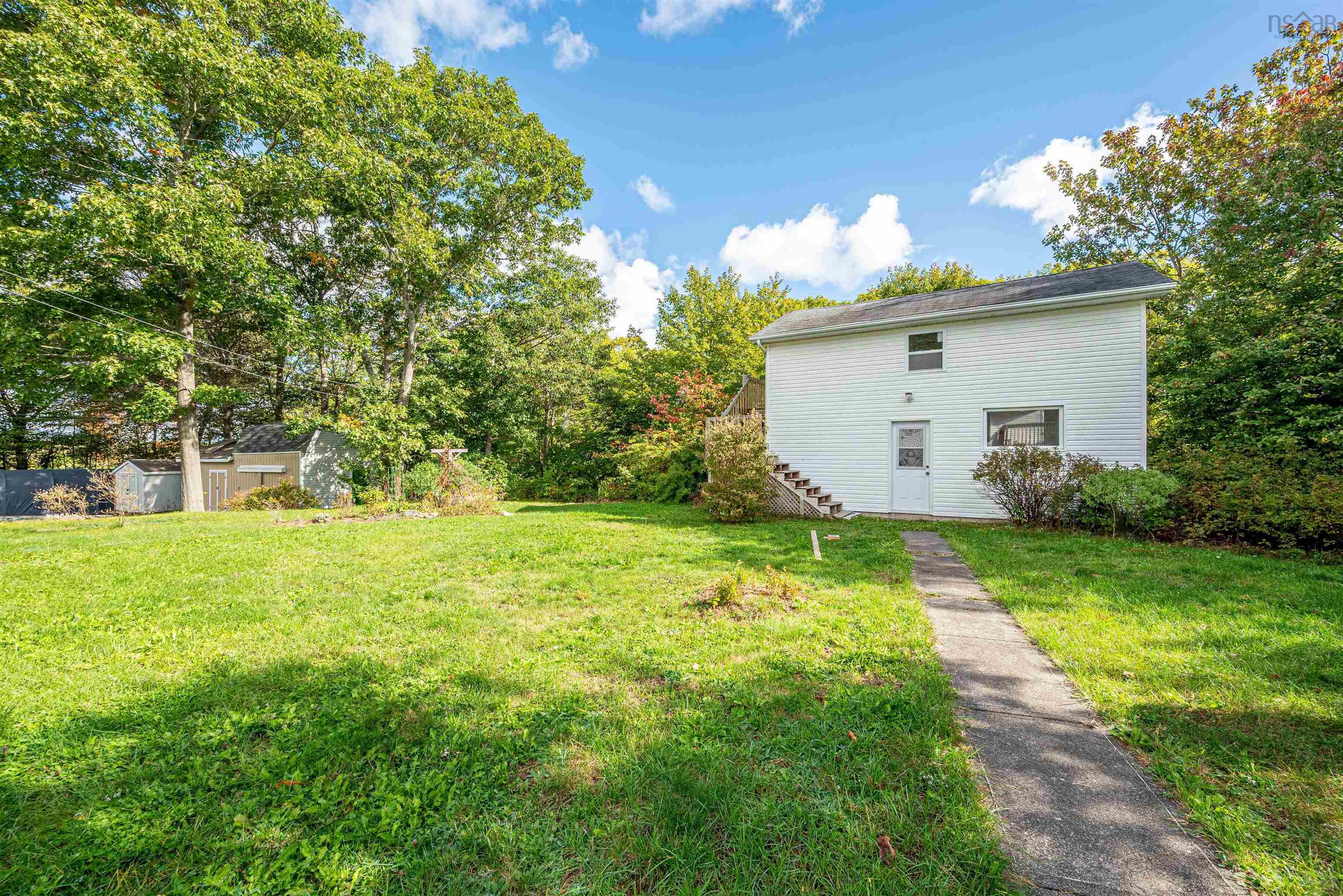 206 Lakeview Road, Lakeview, NS (MLS 202524902)