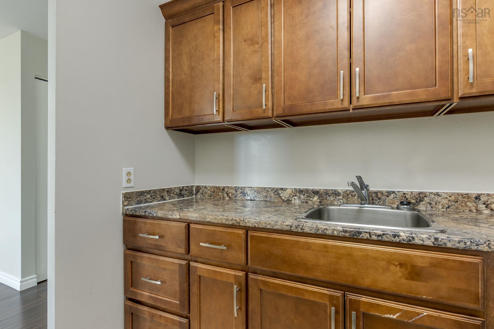 1005 5959 Spring Garden Road, Halifax, NS (MLS 202524947)