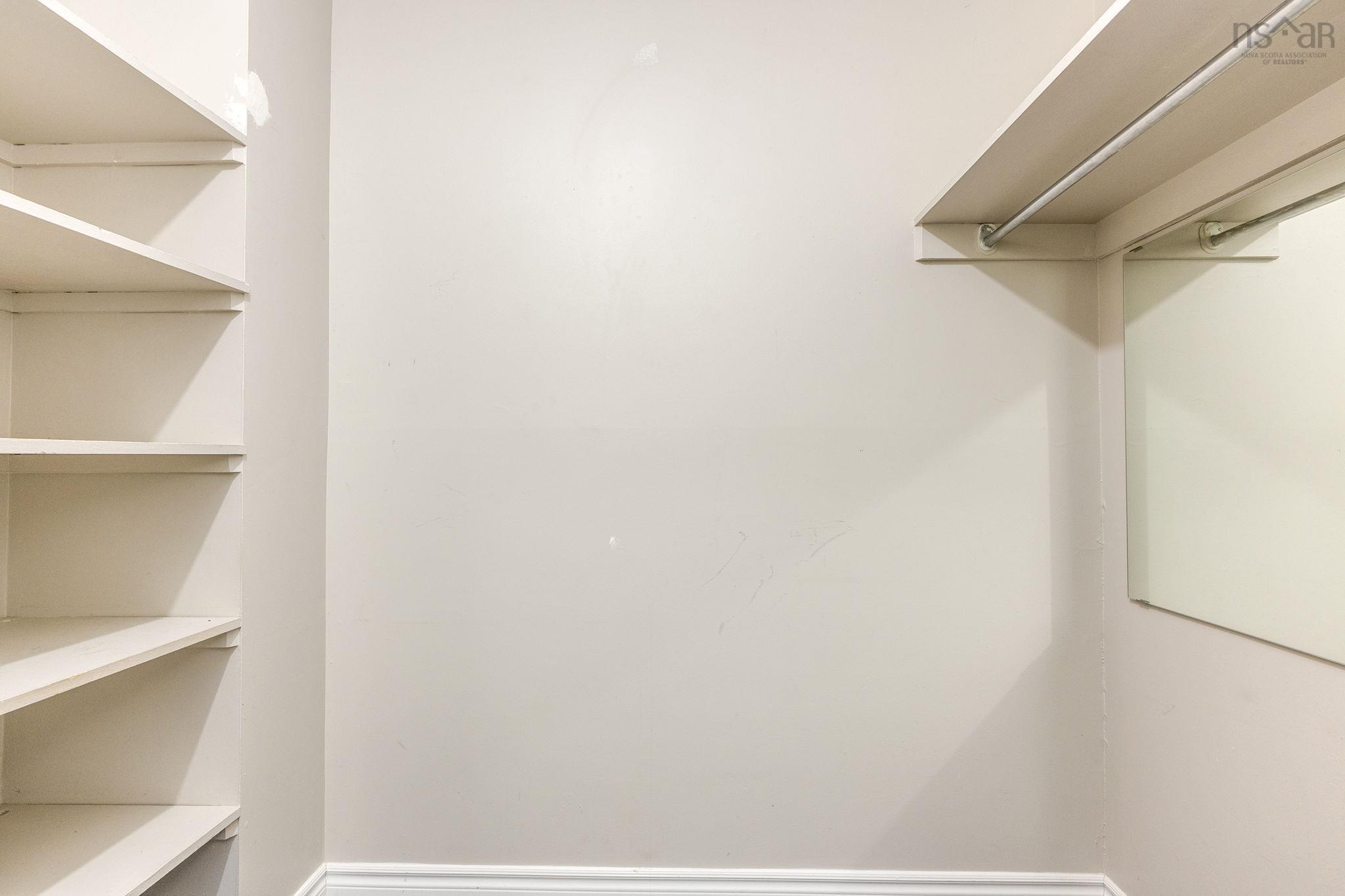 1005 5959 Spring Garden Road, Halifax, NS (MLS 202524947)