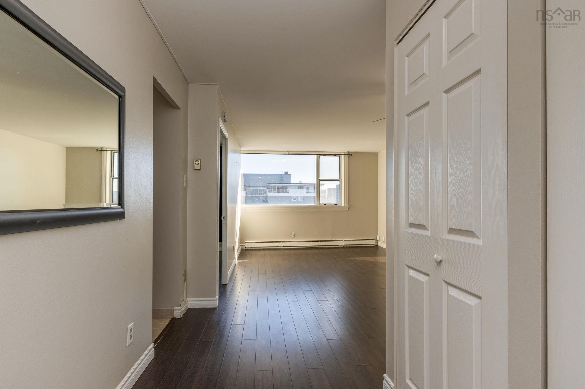 1005 5959 Spring Garden Road, Halifax, NS (MLS 202524947)