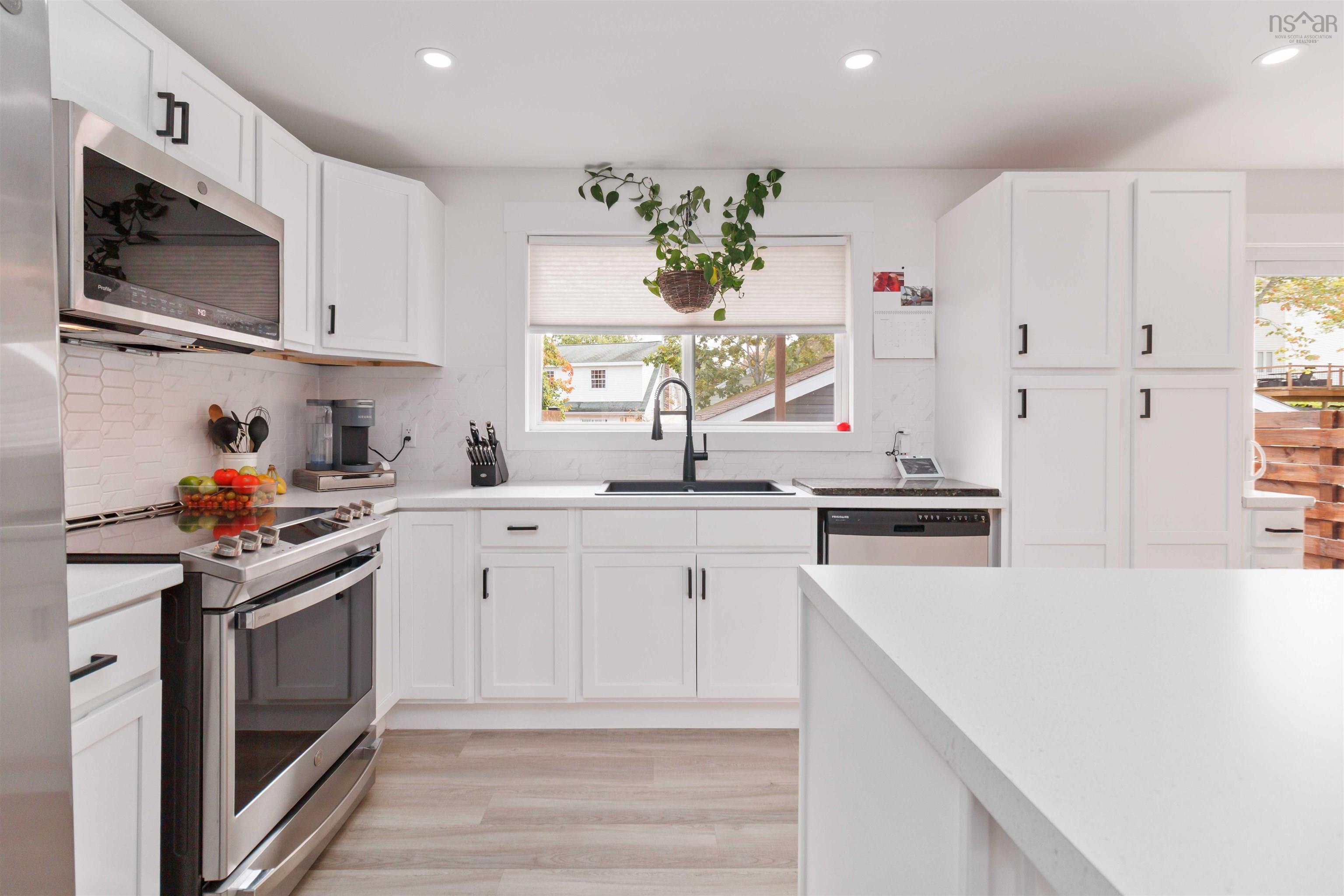 49 Madeline Avenue, Lower Sackville, NS (MLS 202524955)