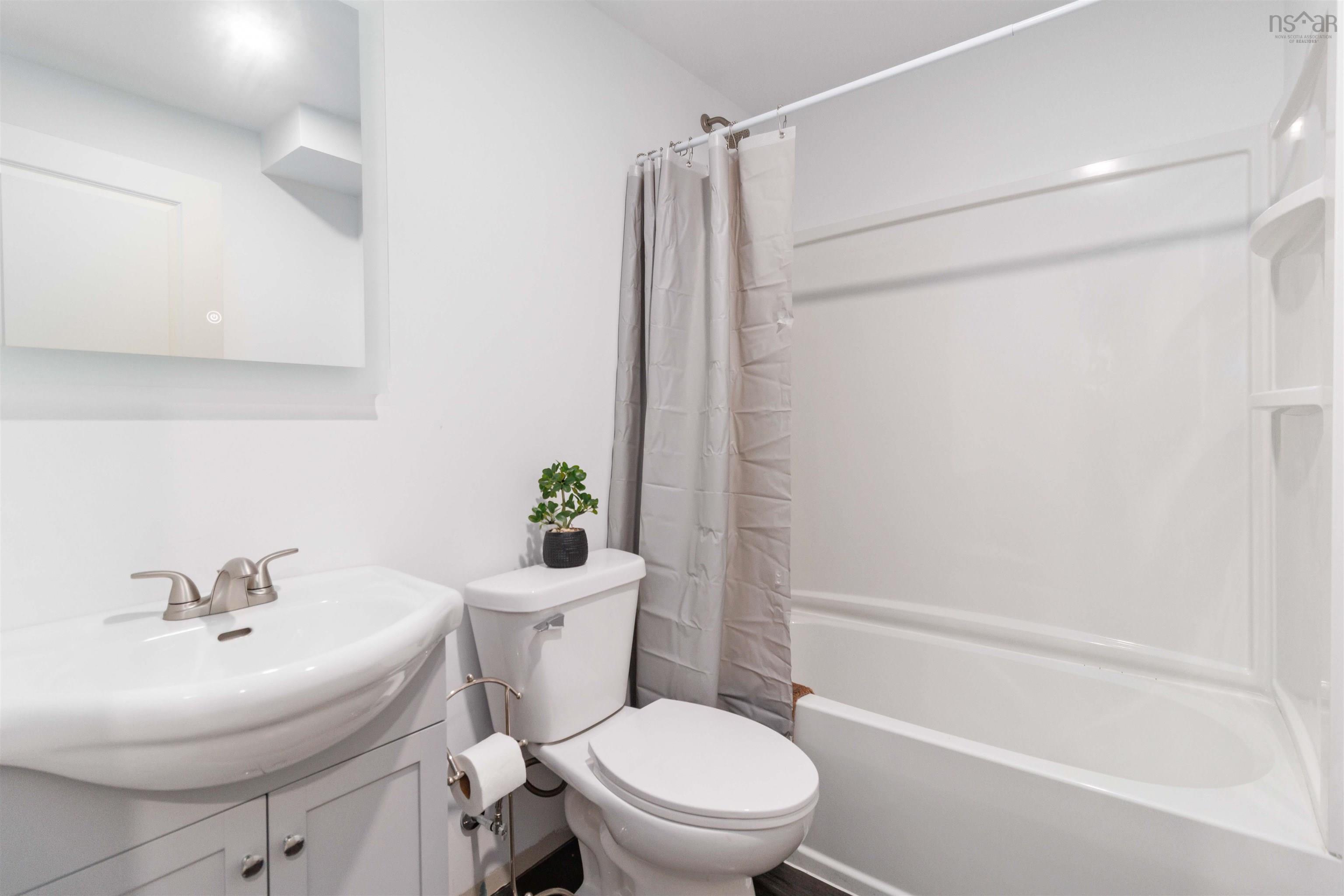 49 Madeline Avenue, Lower Sackville, NS (MLS 202524955)