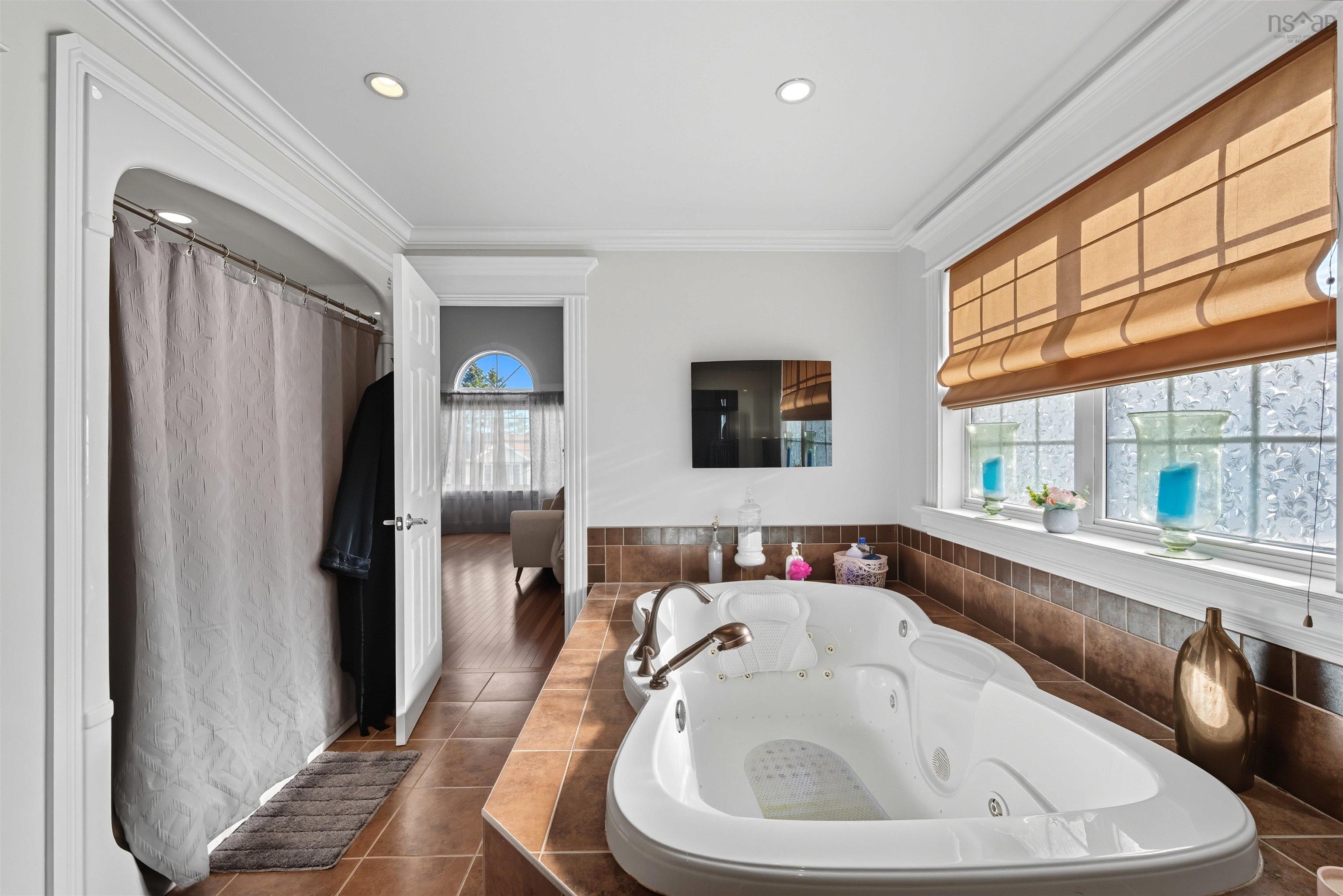 158 Pinewood Crescent, Cole Harbour, NS (MLS 202524958)