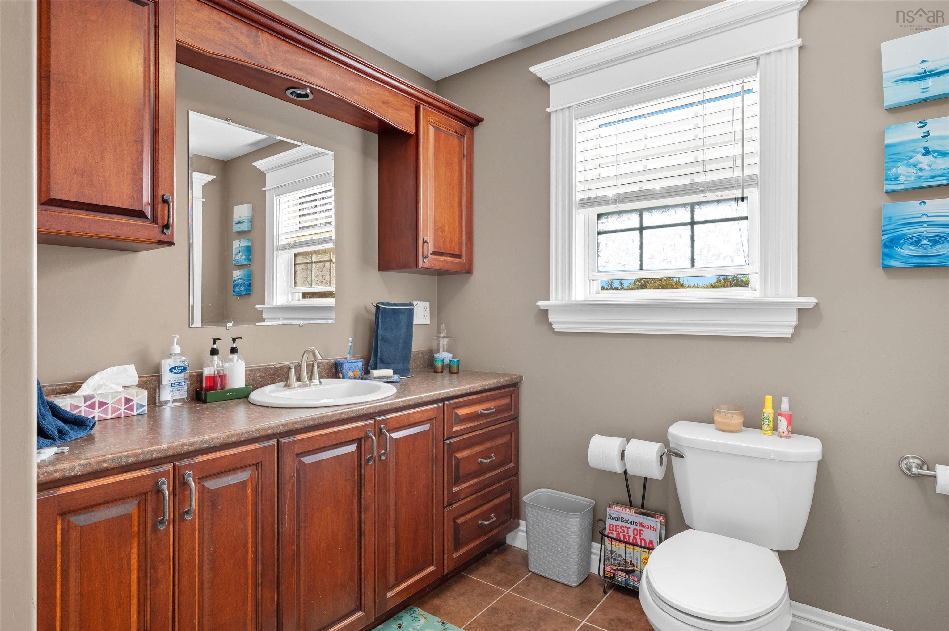 158 Pinewood Crescent, Cole Harbour, NS (MLS 202524958)