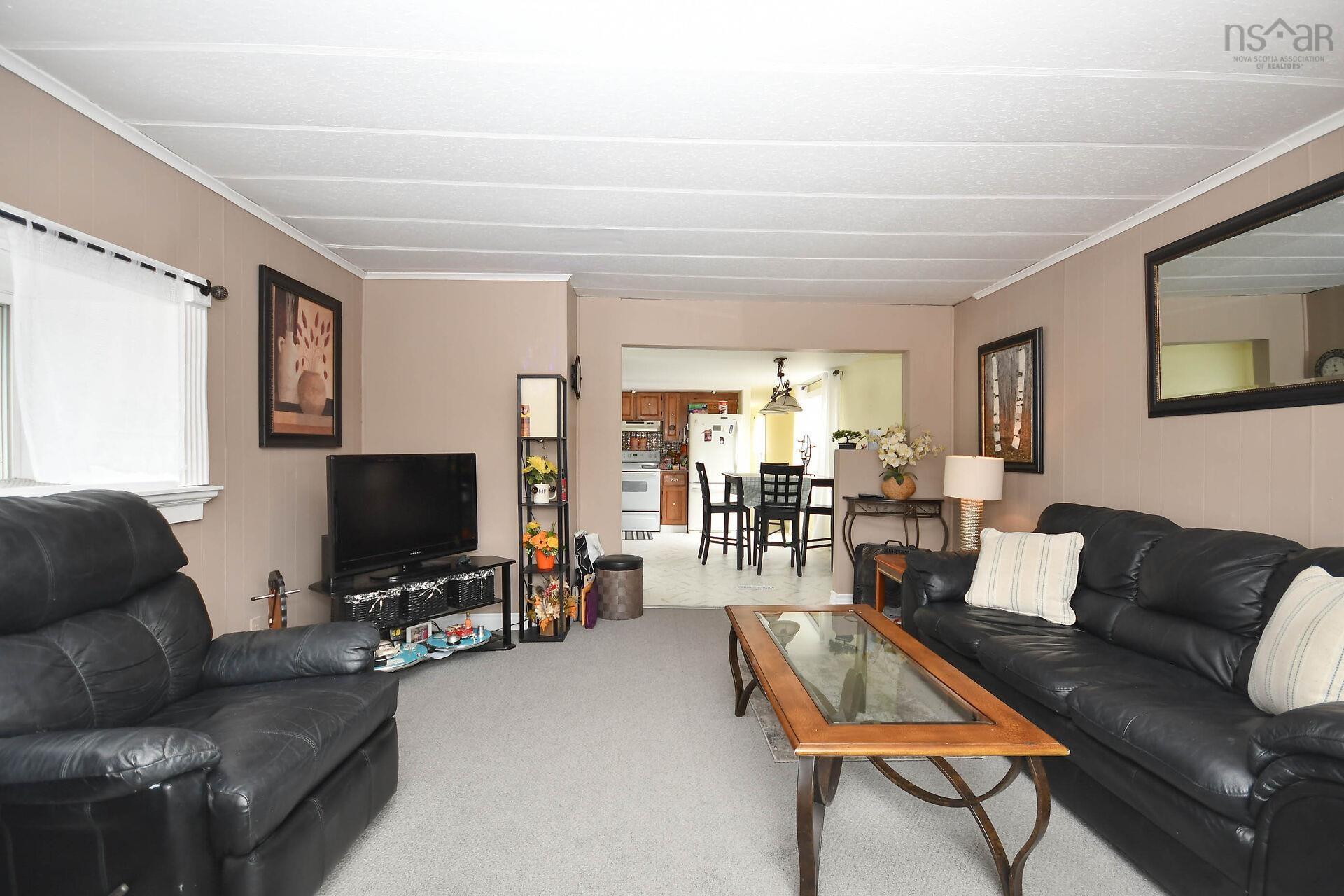 286 Parklane Drive, Lower Sackville, NS (MLS 202525015)