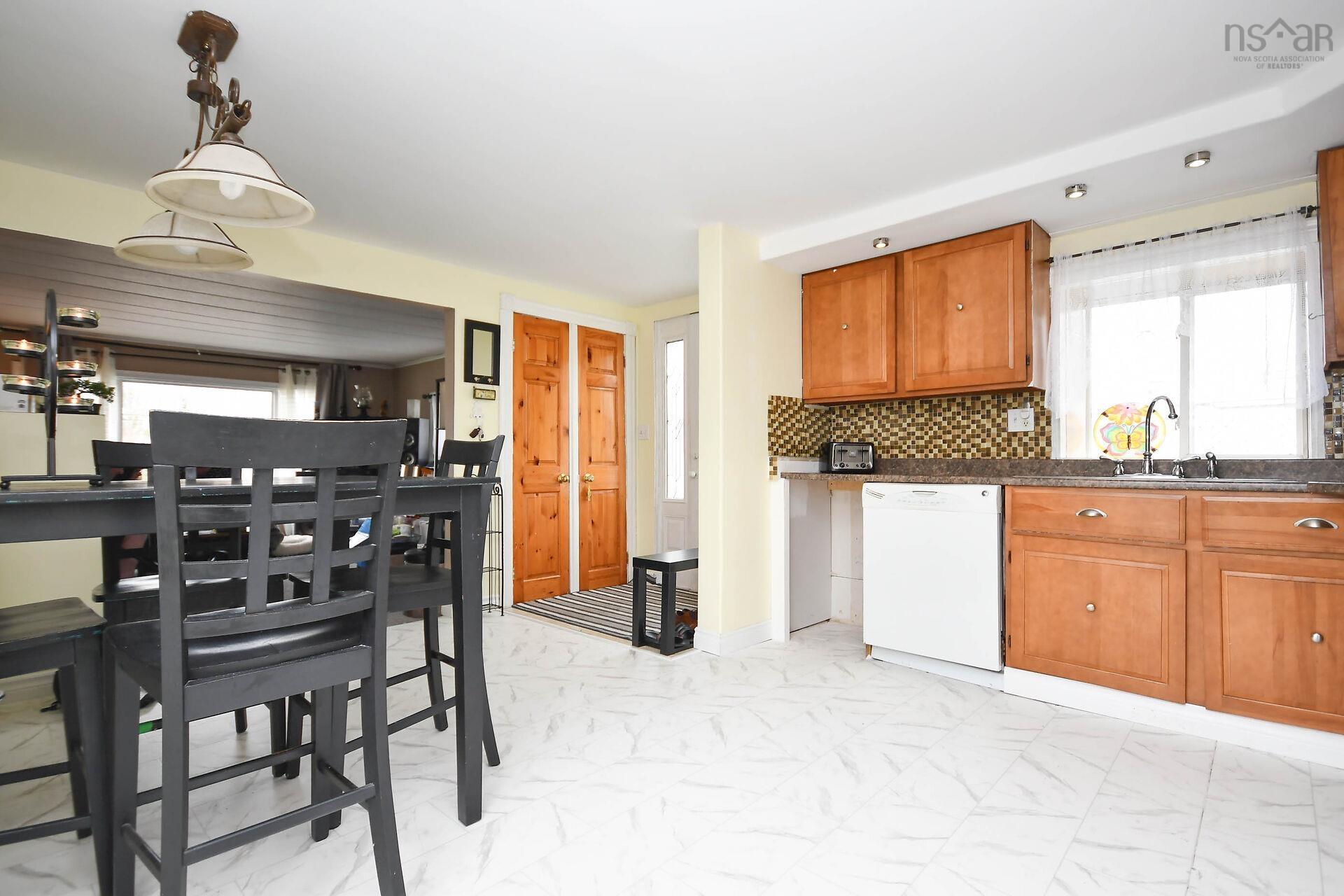 286 Parklane Drive, Lower Sackville, NS (MLS 202525015)