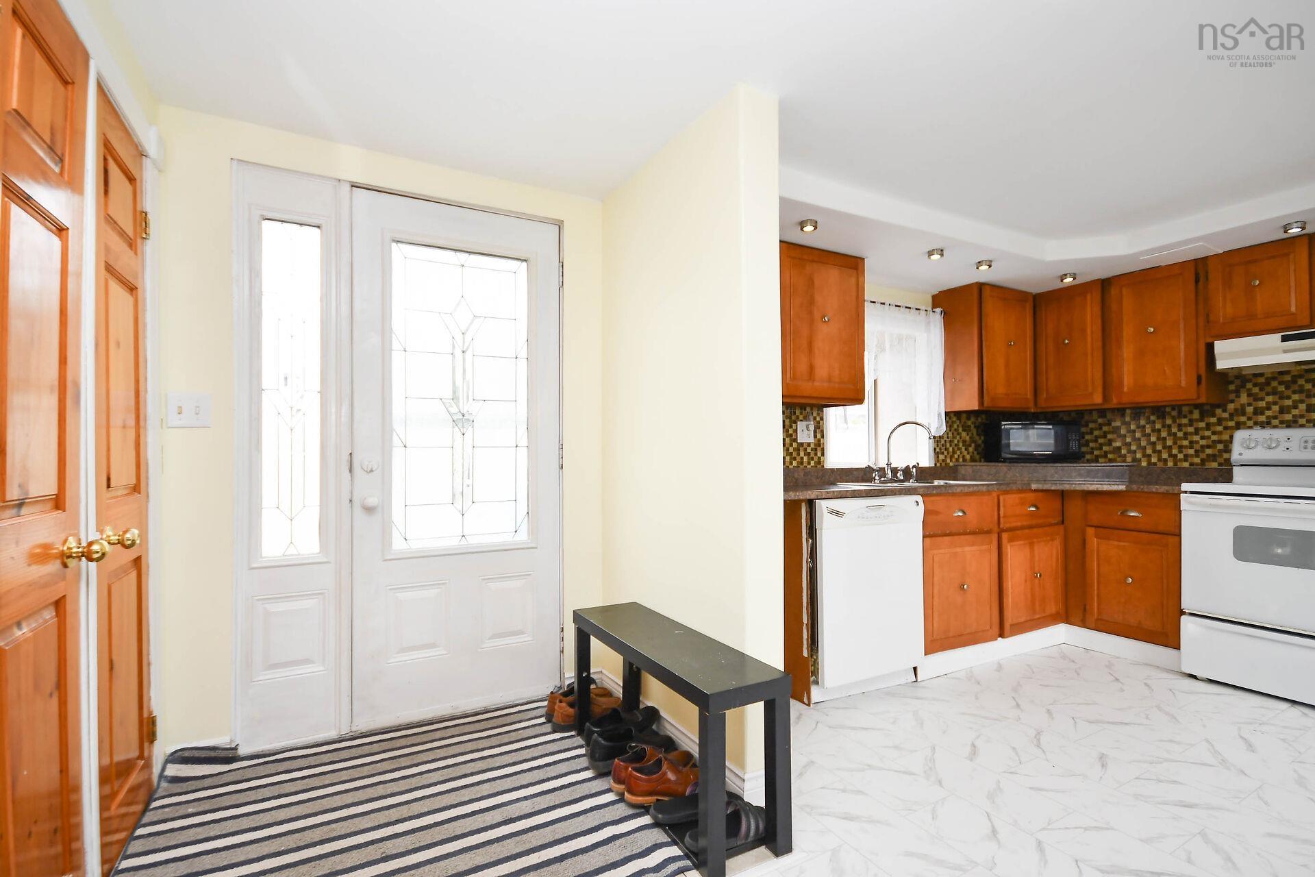 286 Parklane Drive, Lower Sackville, NS (MLS 202525015)