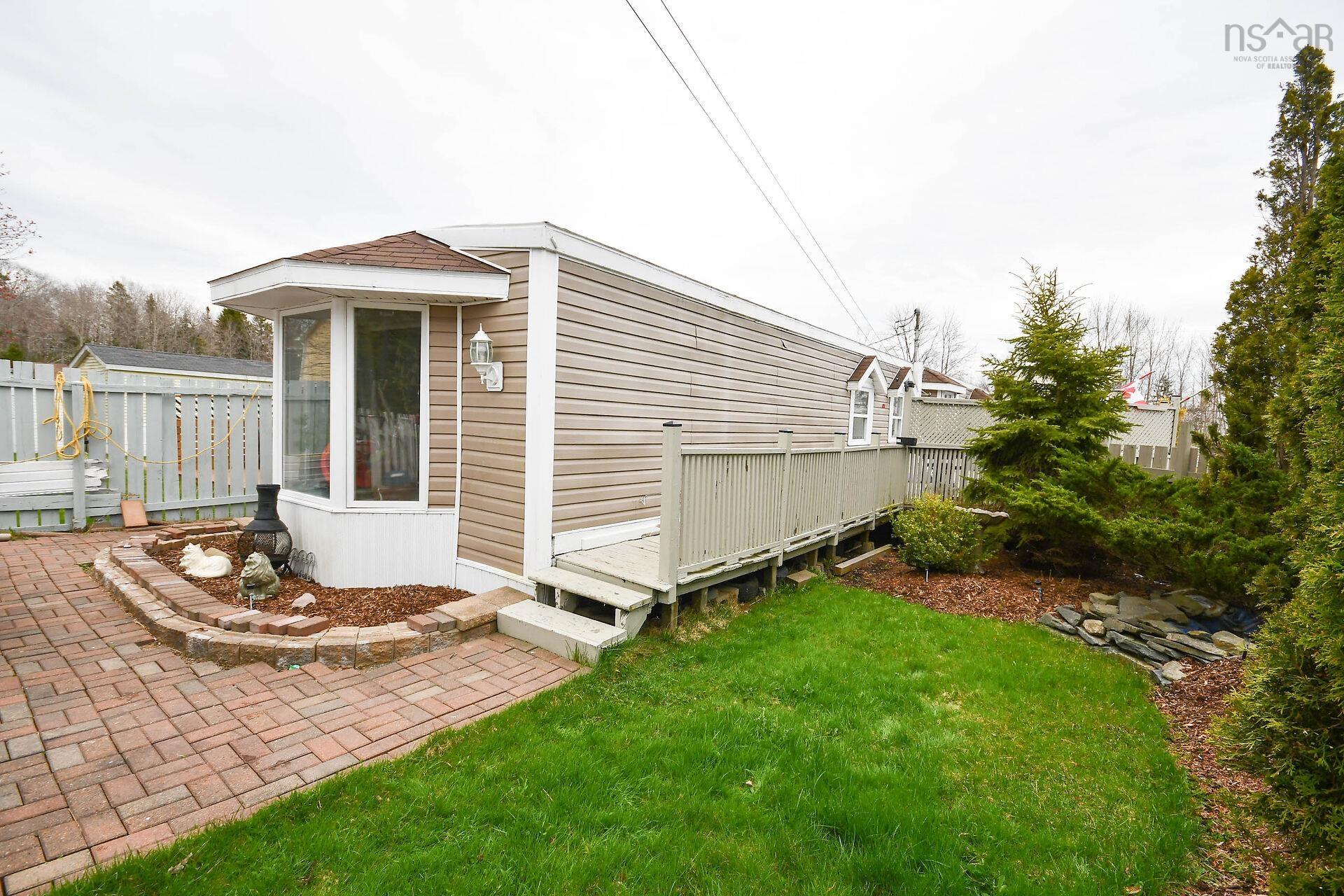 286 Parklane Drive, Lower Sackville, NS (MLS 202525015)