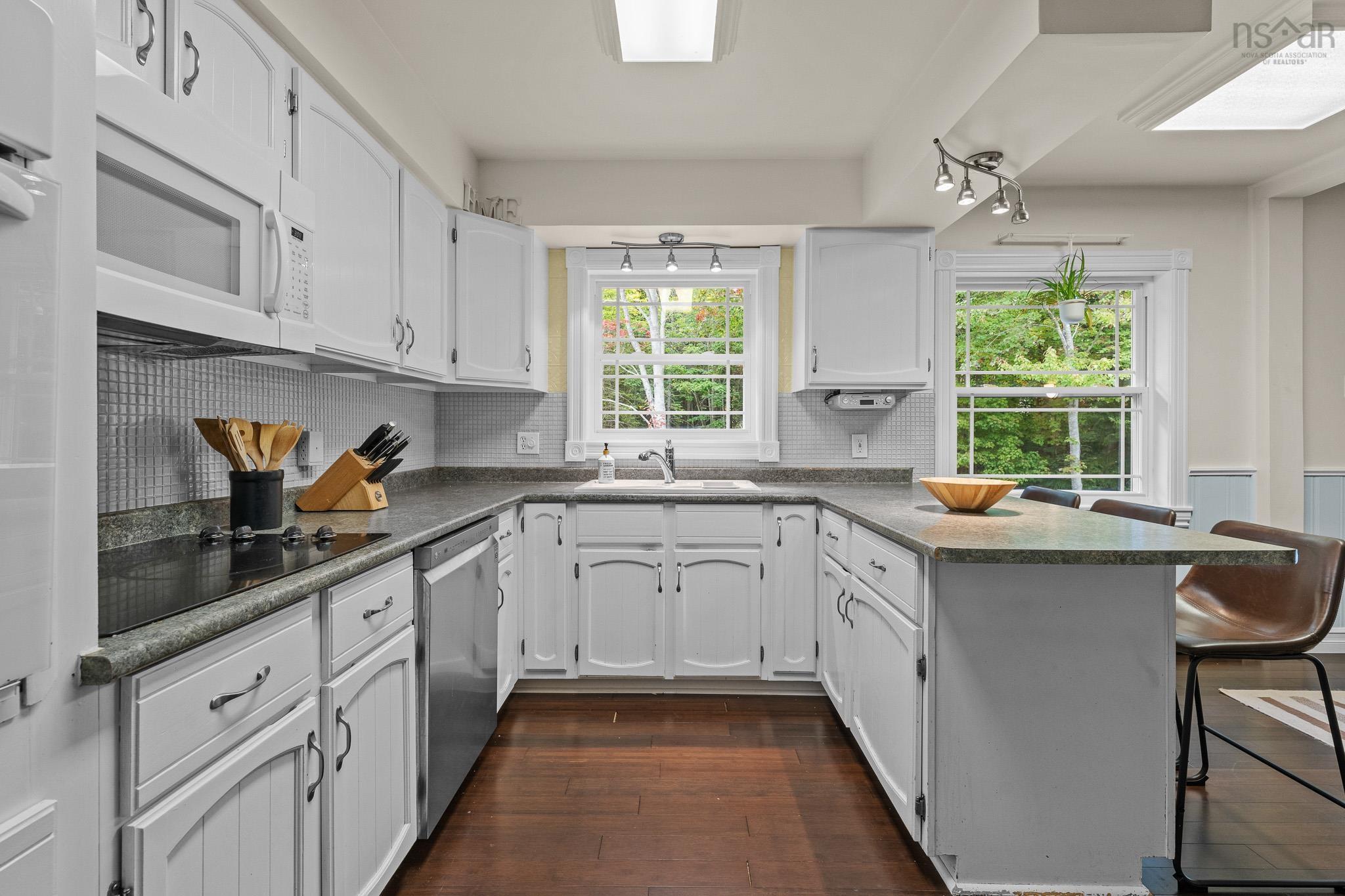 11 Killarney Drive, Bedford, NS (MLS 202525045)