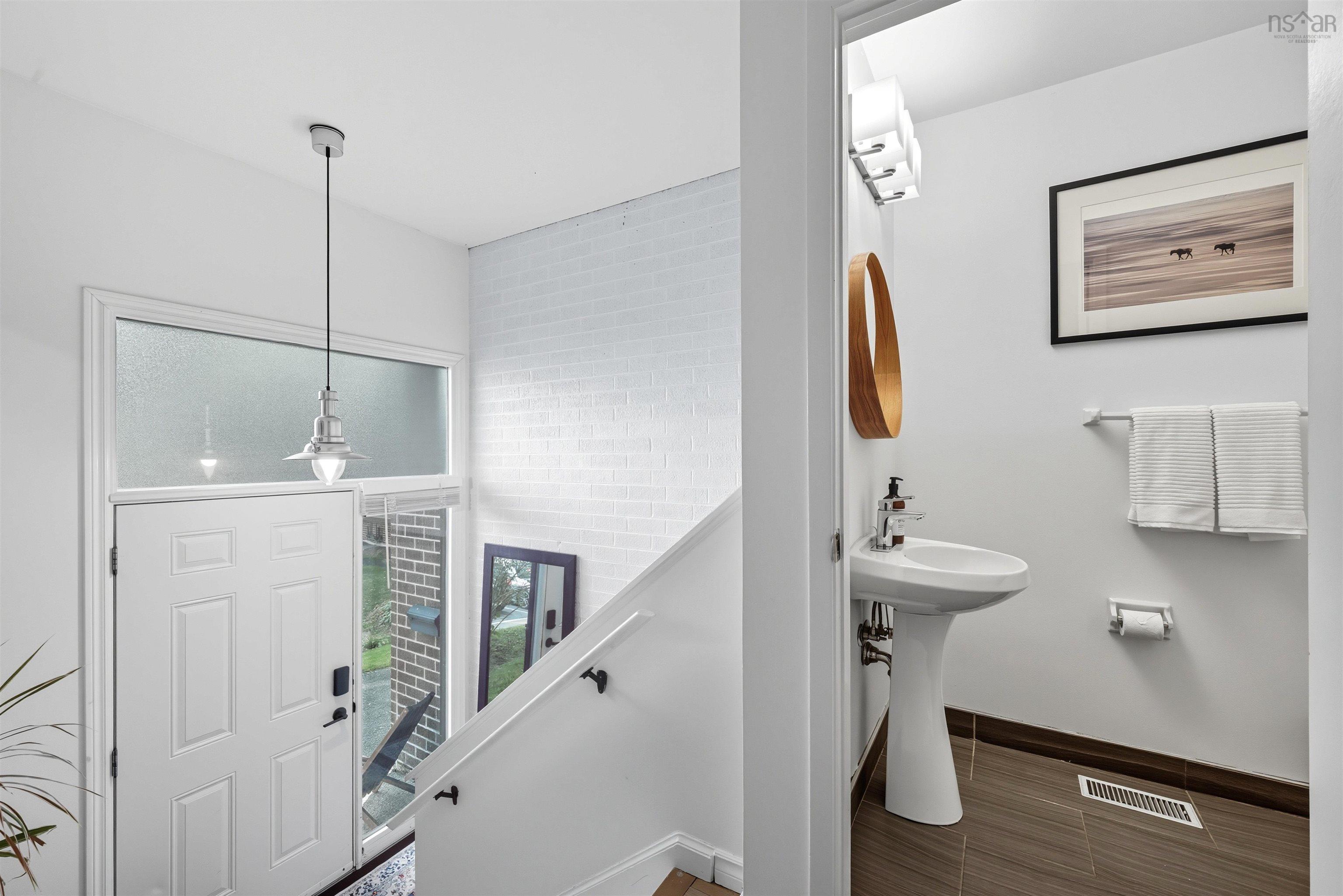 28 Hanover Court, Halifax, NS (MLS 202525064)