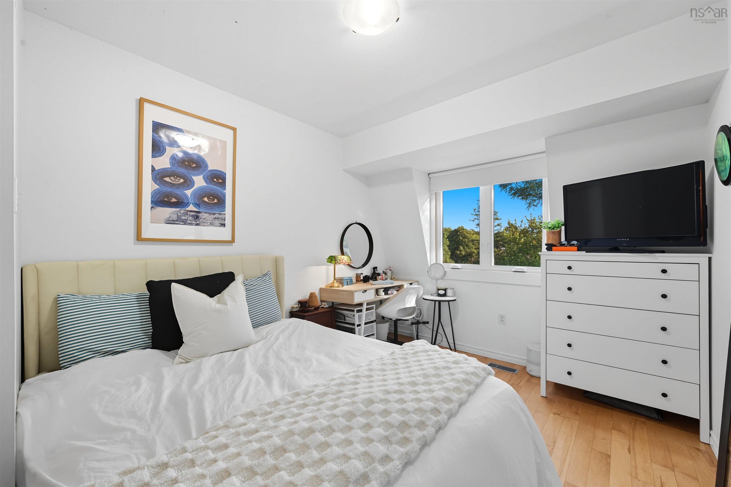 28 Hanover Court, Halifax, NS (MLS 202525064)