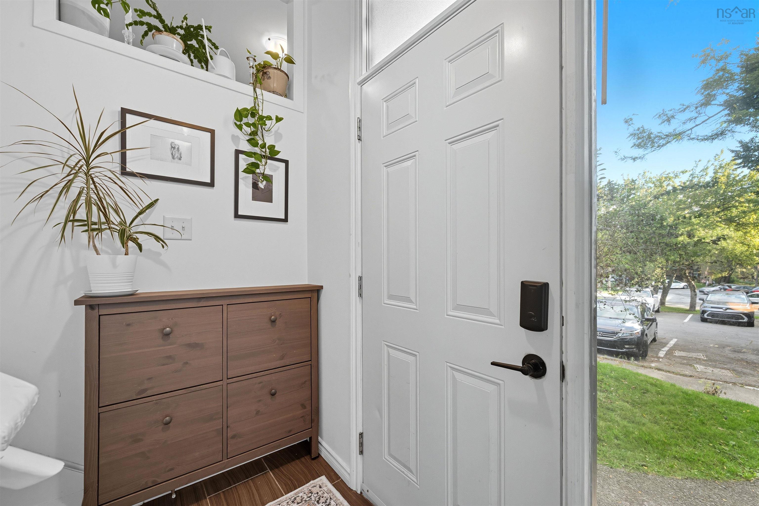 28 Hanover Court, Halifax, NS (MLS 202525064)