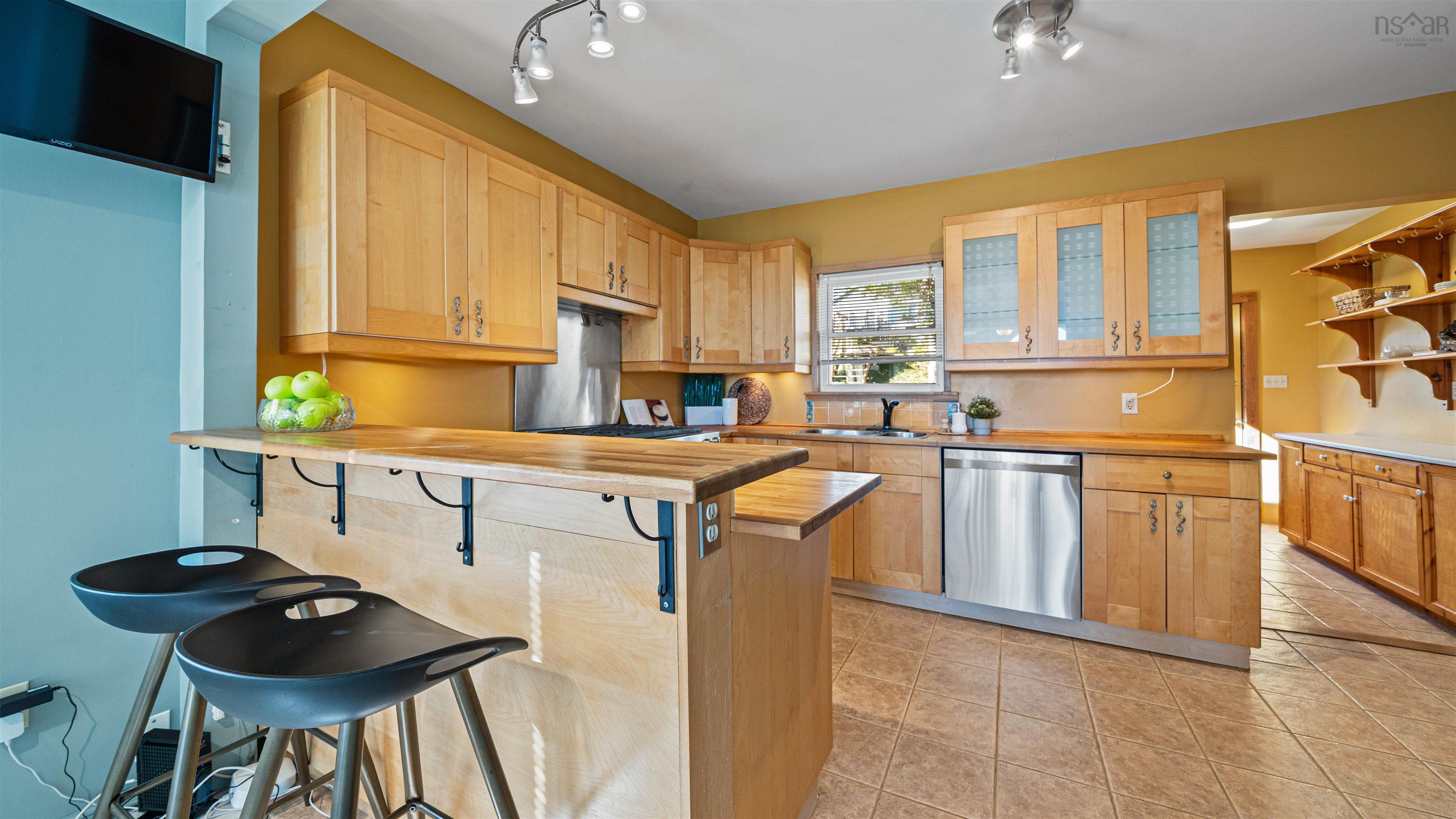 664 Ketch Harbour Road, Portuguese Cove, NS (MLS 202525084)