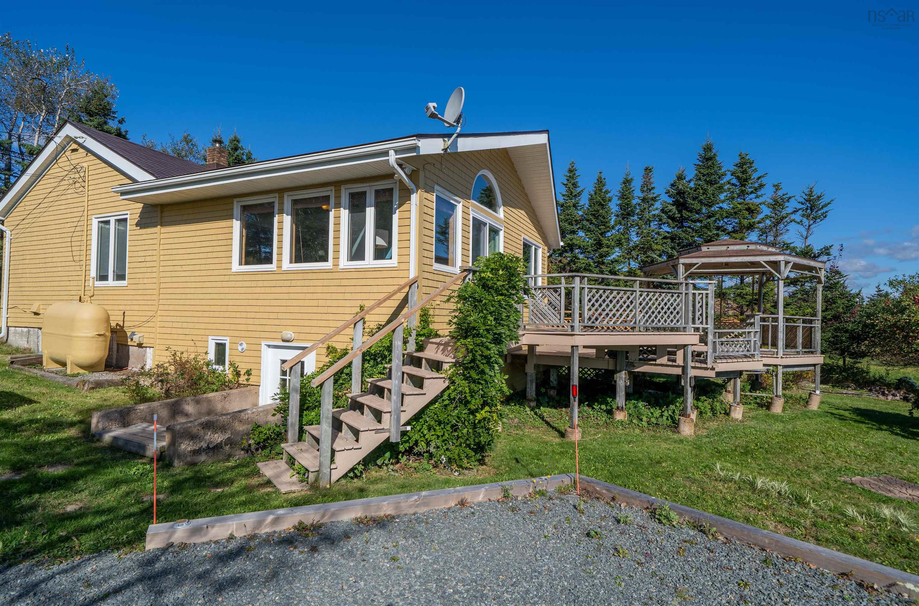 664 Ketch Harbour Road, Portuguese Cove, NS (MLS 202525084)