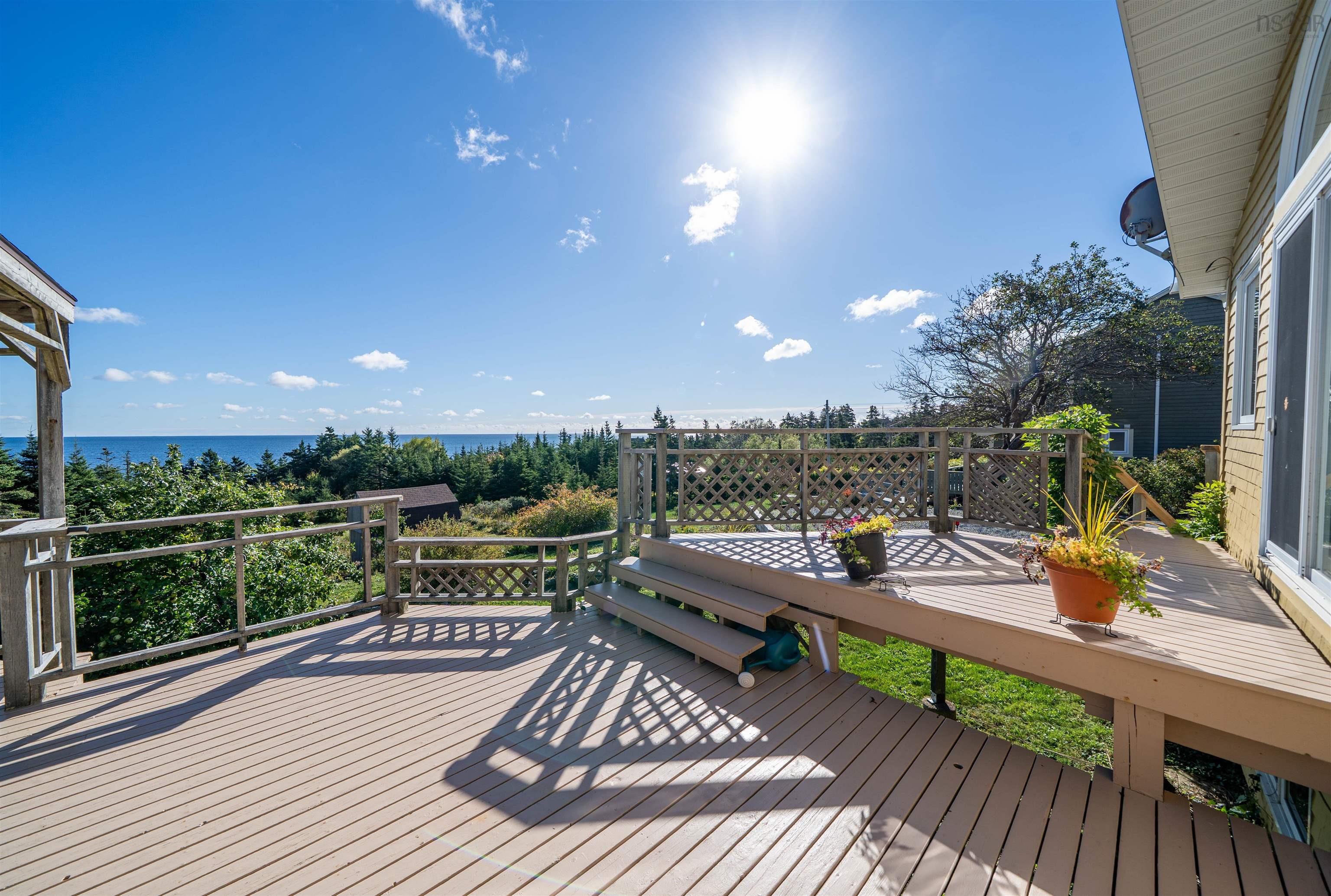 664 Ketch Harbour Road, Portuguese Cove, NS (MLS 202525084)