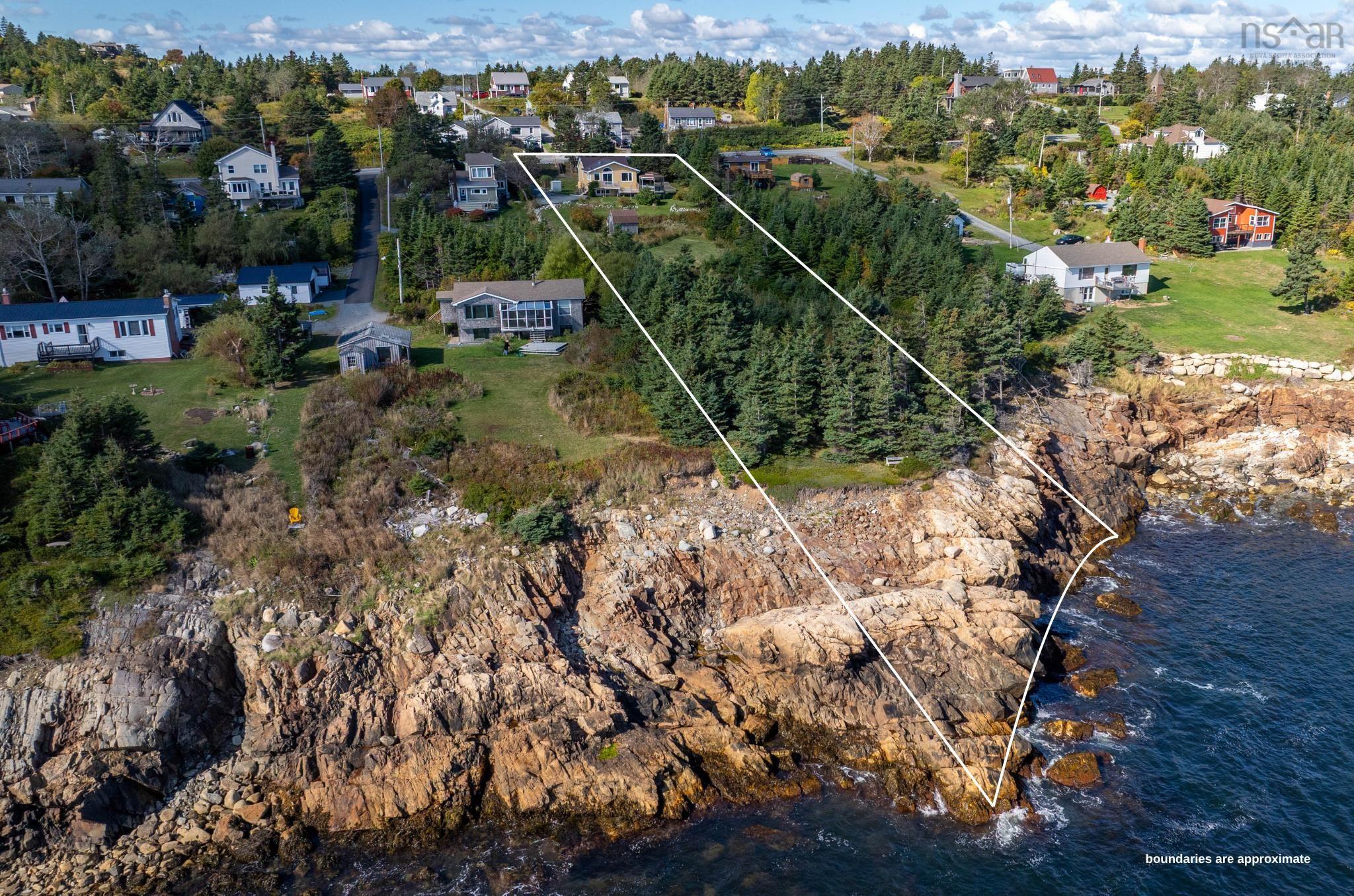 664 Ketch Harbour Road, Portuguese Cove, NS (MLS 202525084)