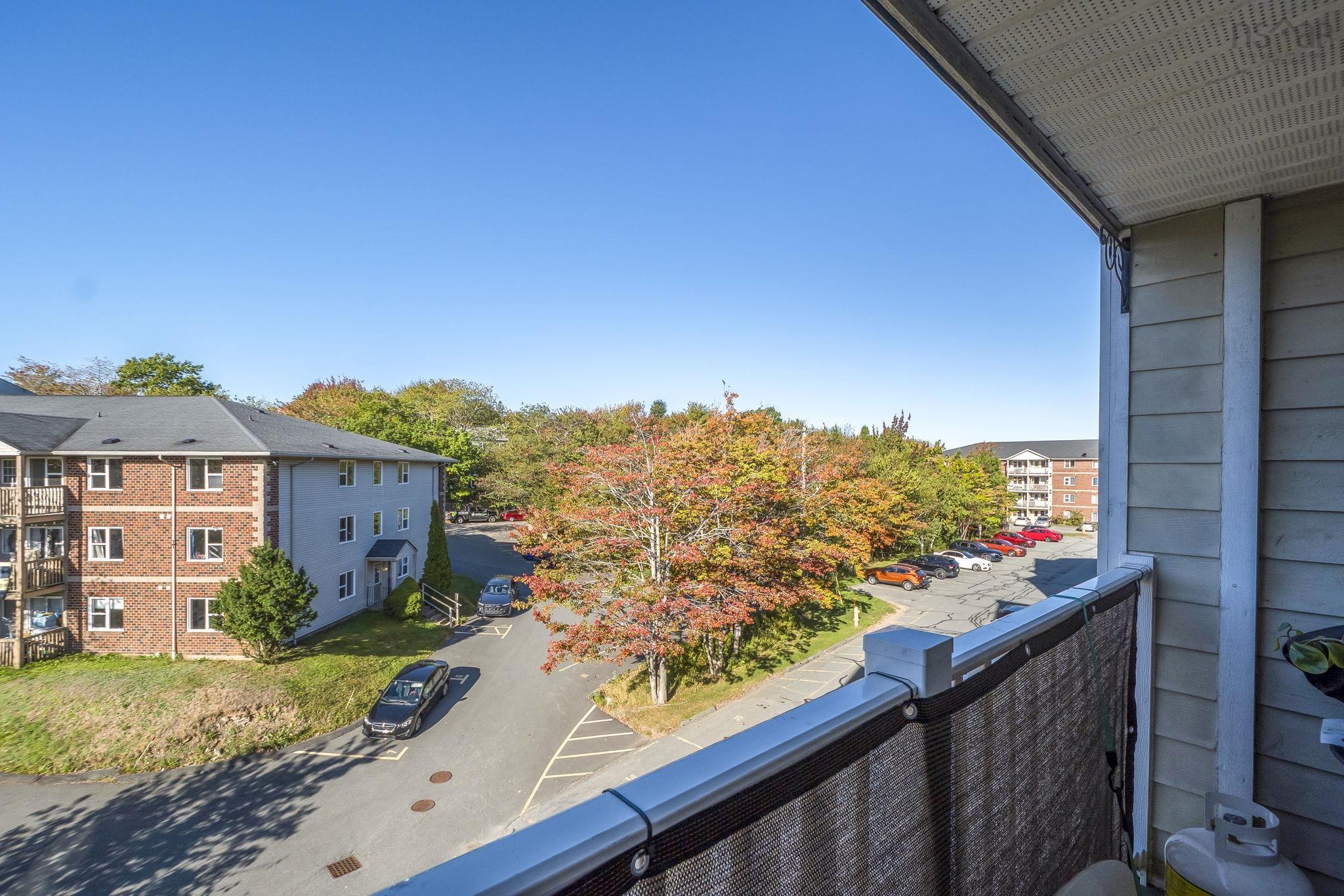 404 15 Langbrae Drive, Clayton Park, NS (MLS 202525090)