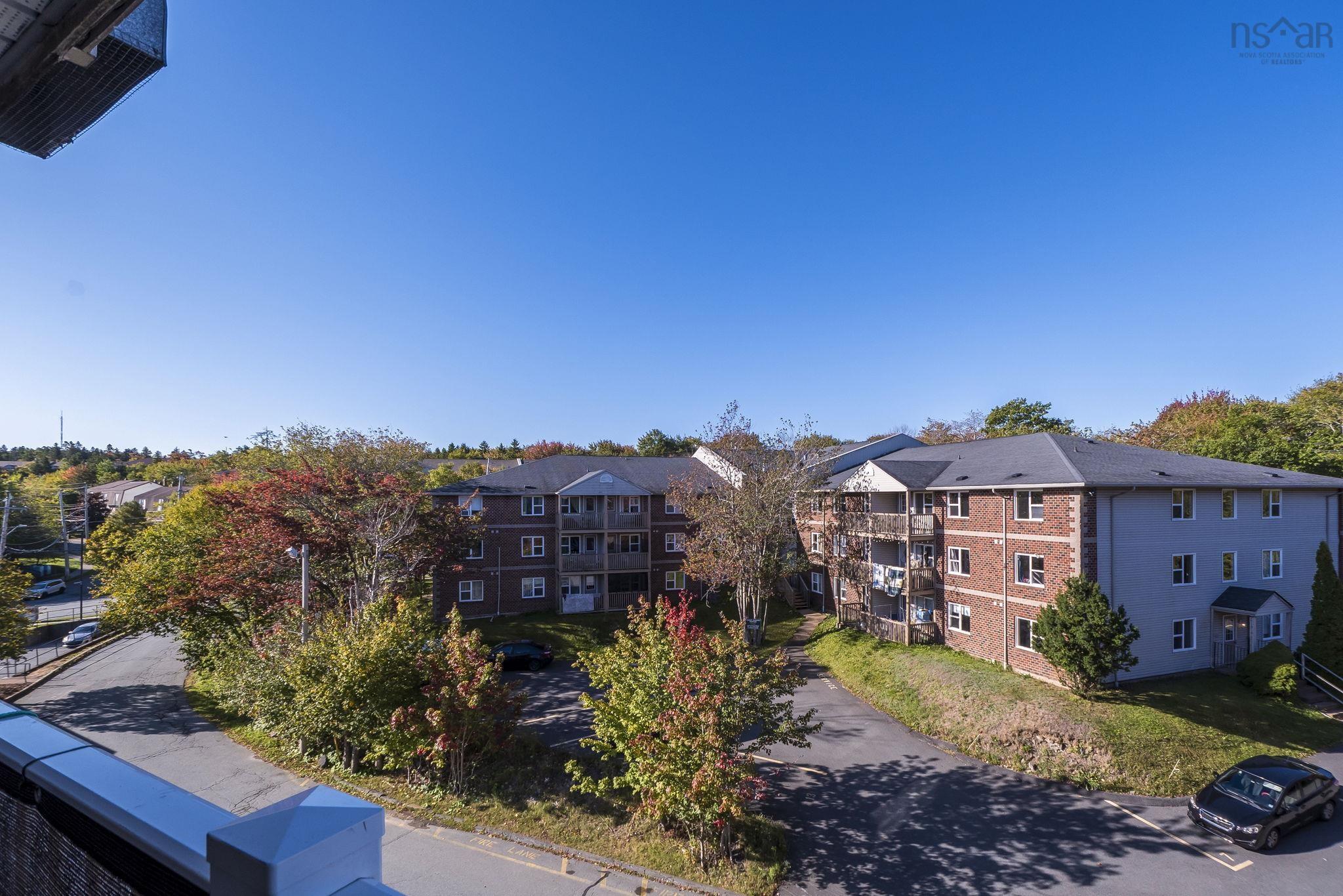 404 15 Langbrae Drive, Clayton Park, NS (MLS 202525090)