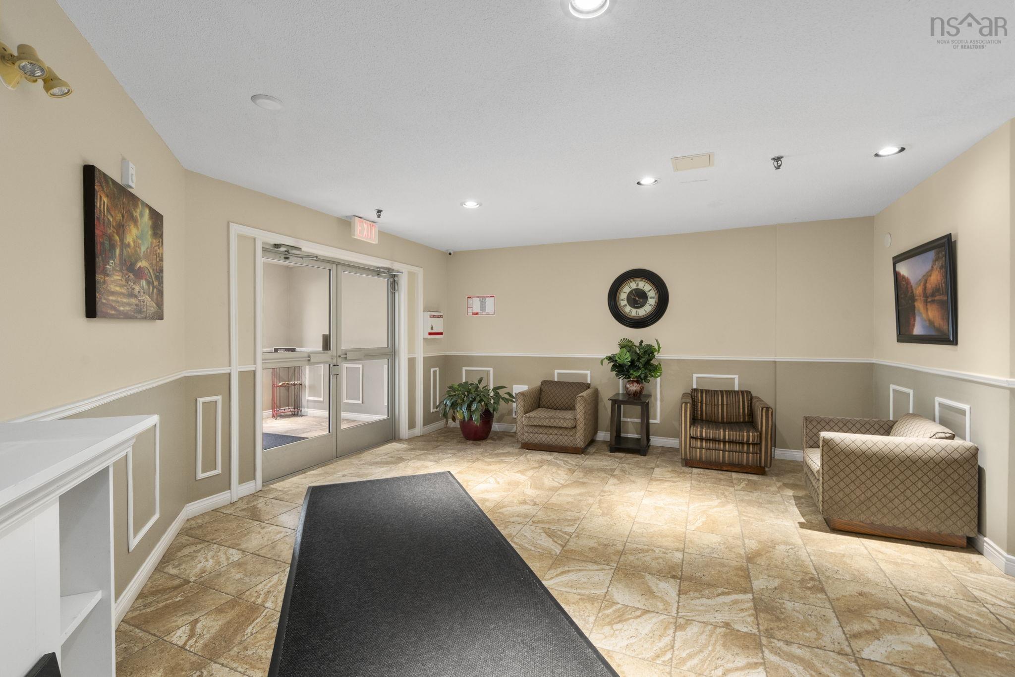 404 15 Langbrae Drive, Clayton Park, NS (MLS 202525090)