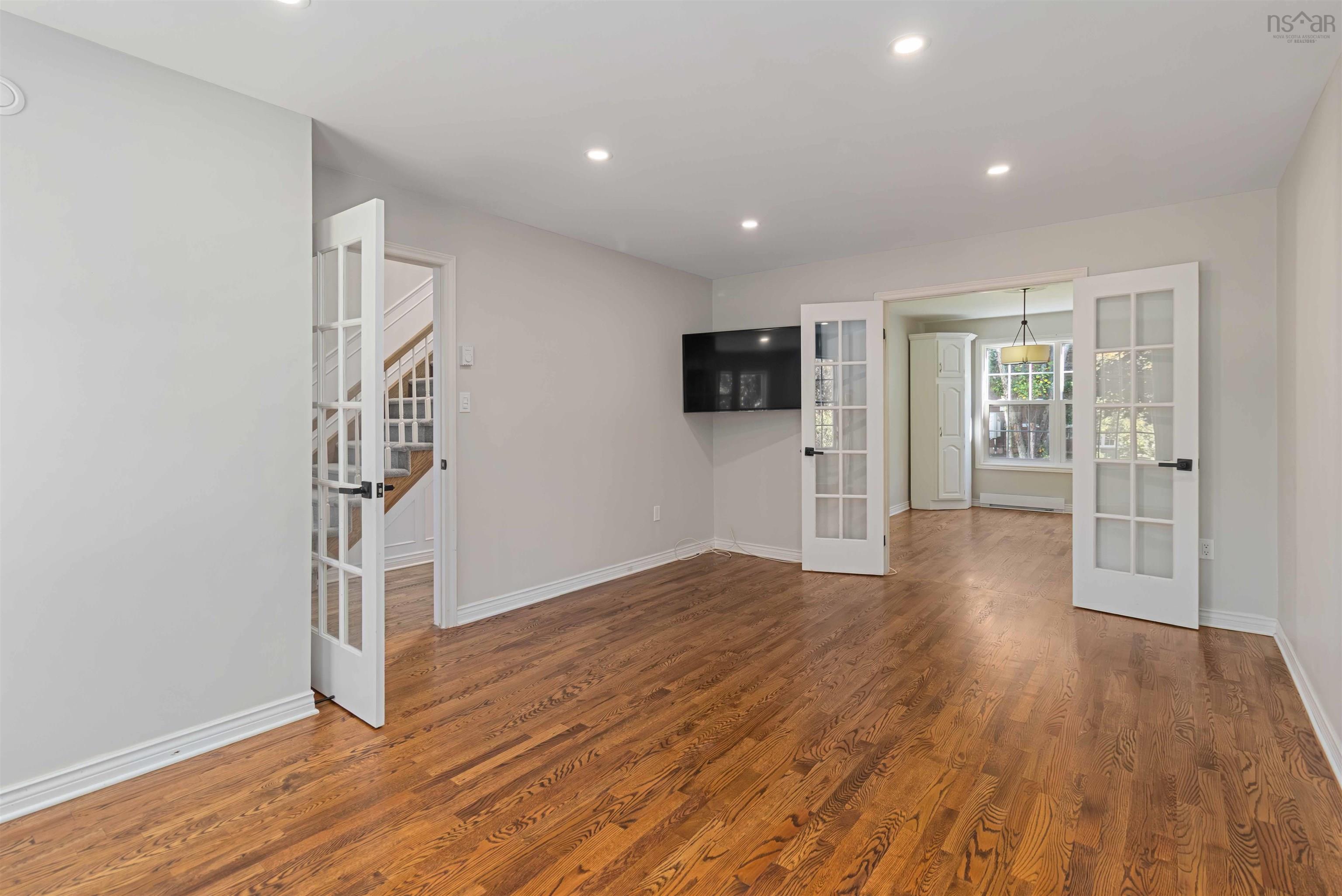 2 Thackeray Close, Halifax Regional Municipality, NS (MLS 202525098)