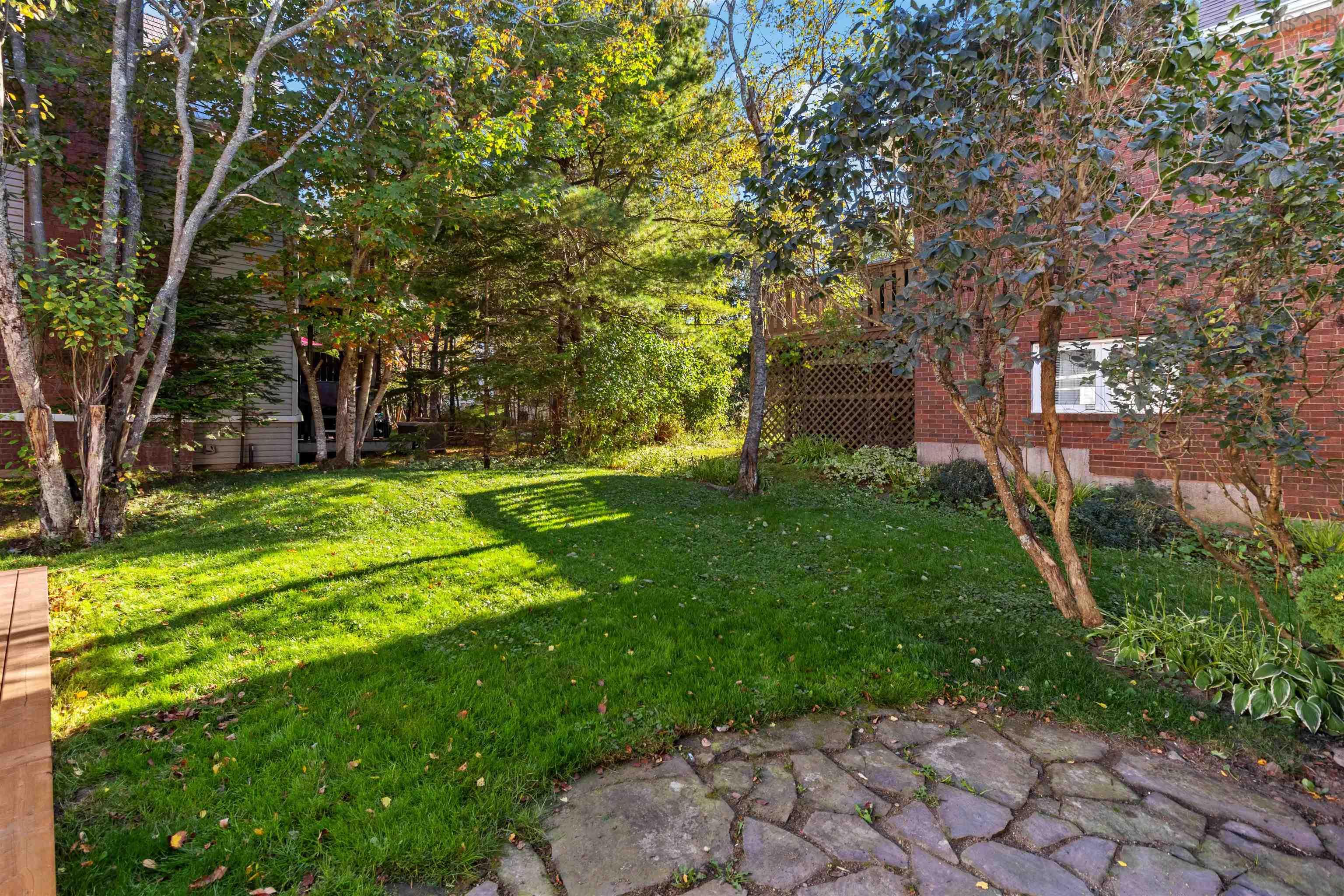 2 Thackeray Close, Halifax Regional Municipality, NS (MLS 202525098)