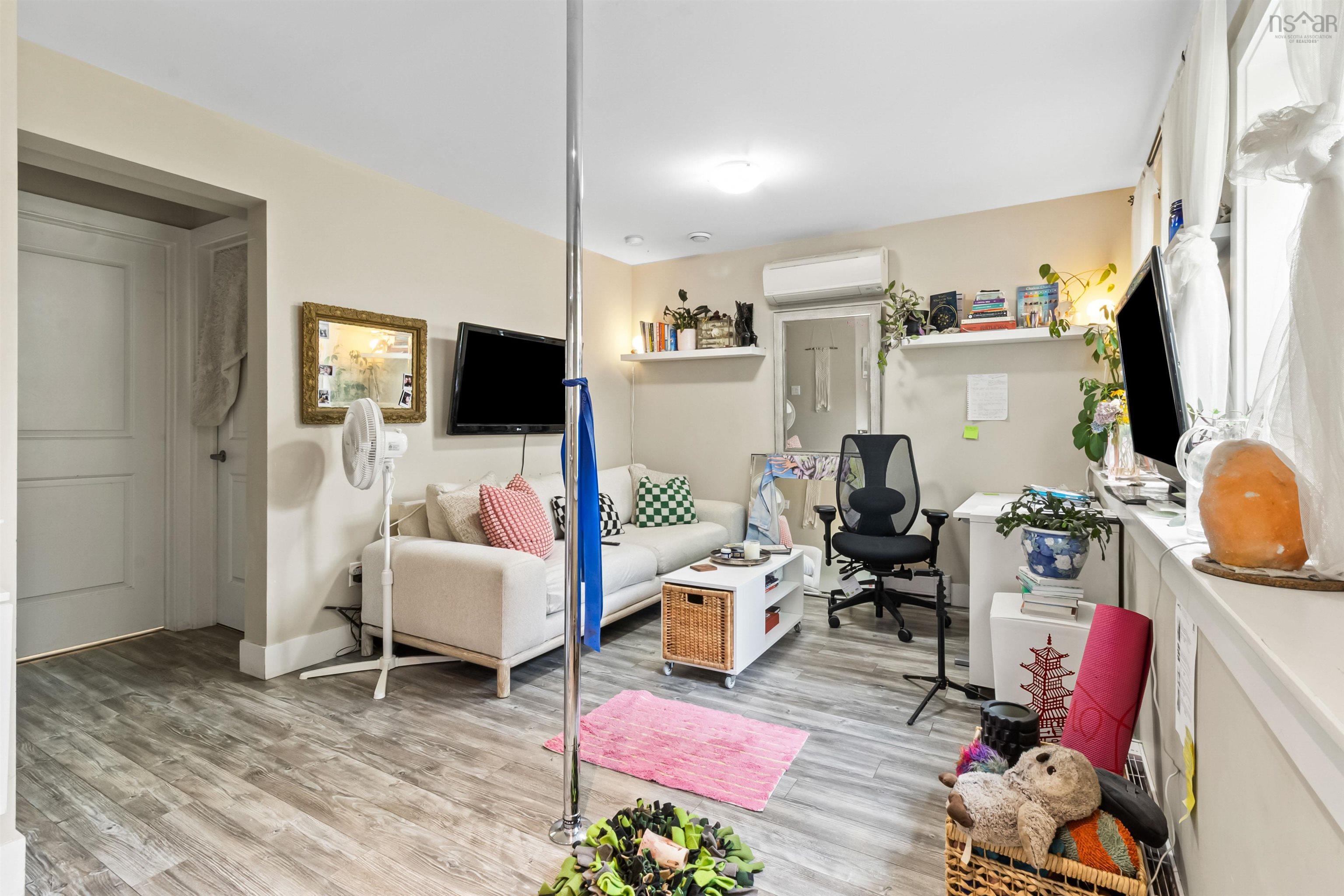 17 Chadwick Street, Dartmouth, NS (MLS 202525104)