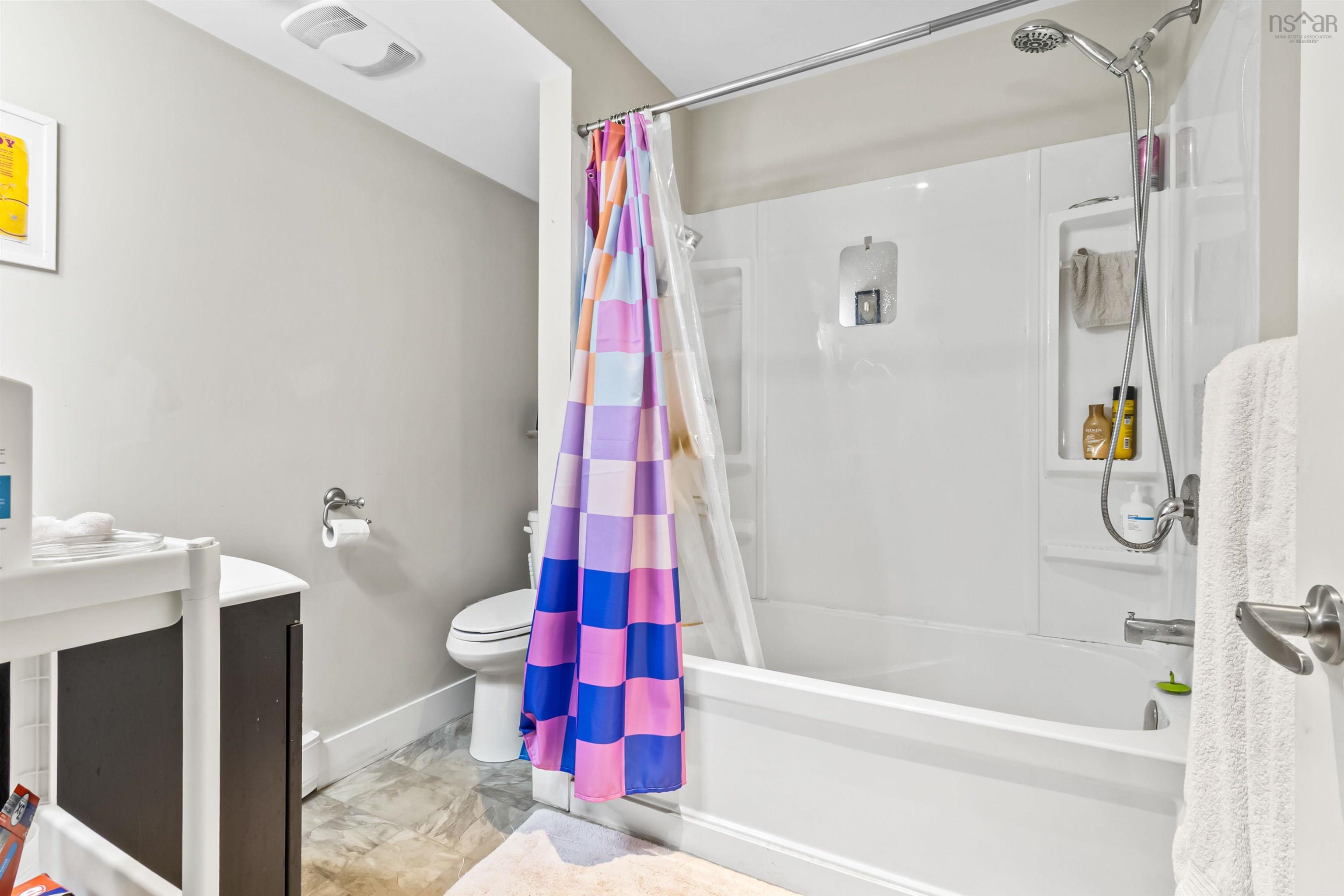 17 Chadwick Street, Dartmouth, NS (MLS 202525104)