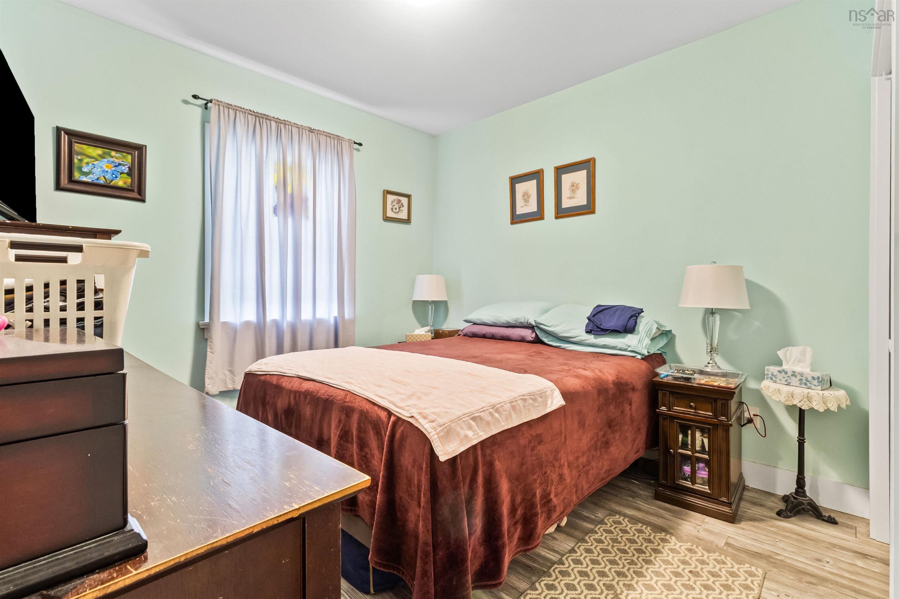 17 Chadwick Street, Dartmouth, NS (MLS 202525104)