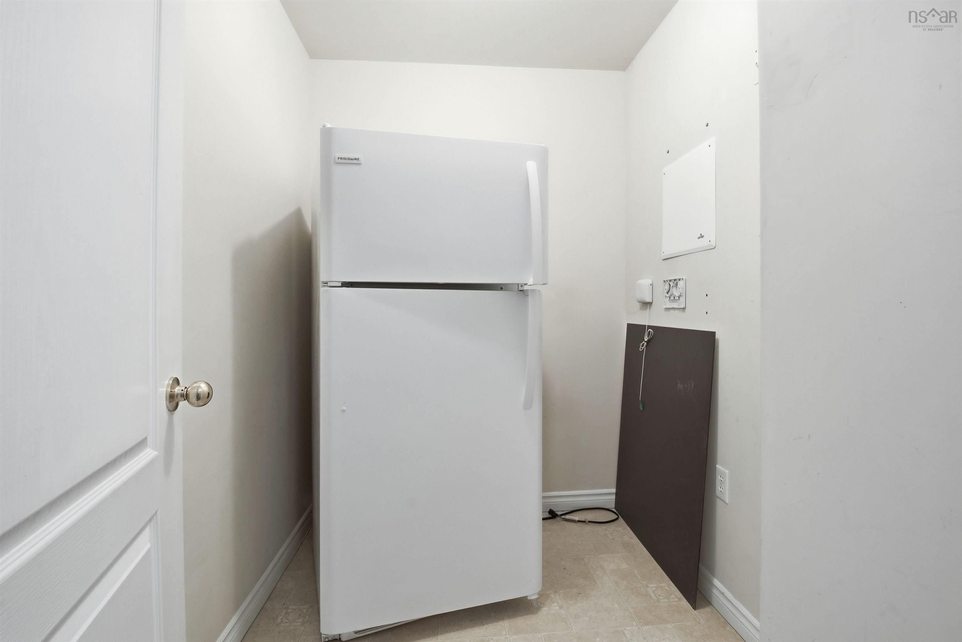 307 10 Regency Park Drive, Halifax, NS (MLS 202525161)