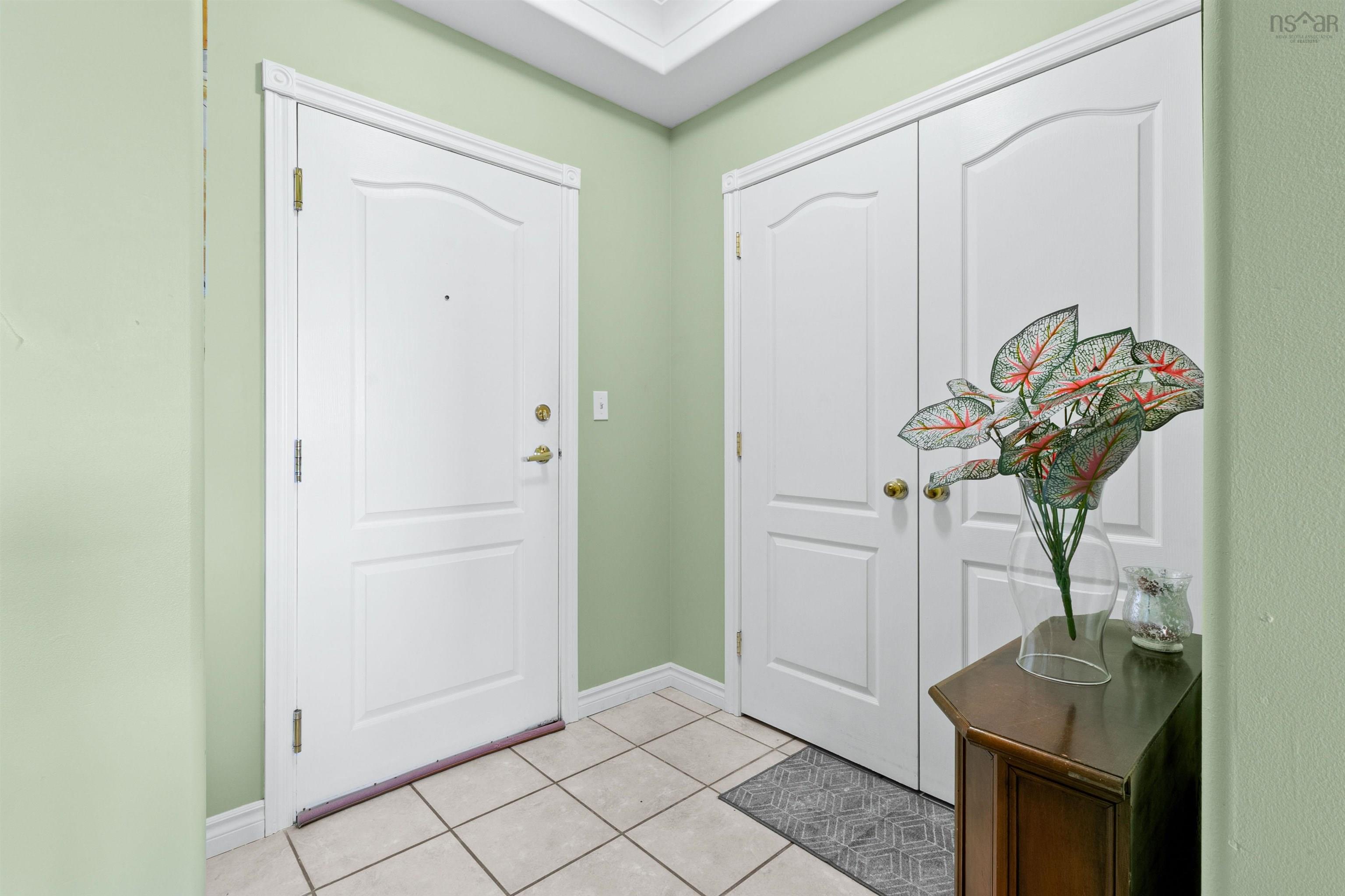 307 10 Regency Park Drive, Halifax, NS (MLS 202525161)