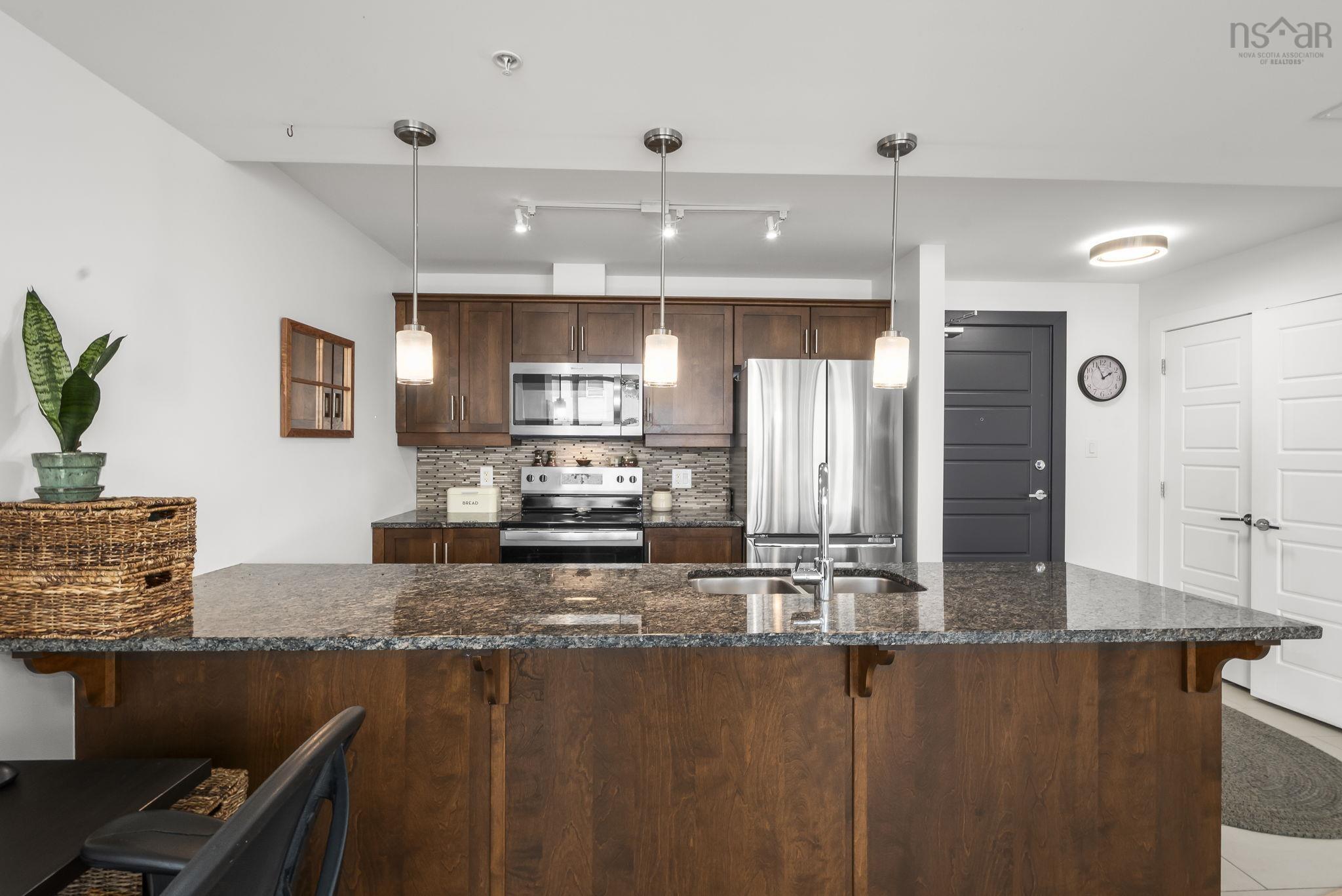 607 31 Kings Wharf Place, Dartmouth, NS (MLS 202525165)