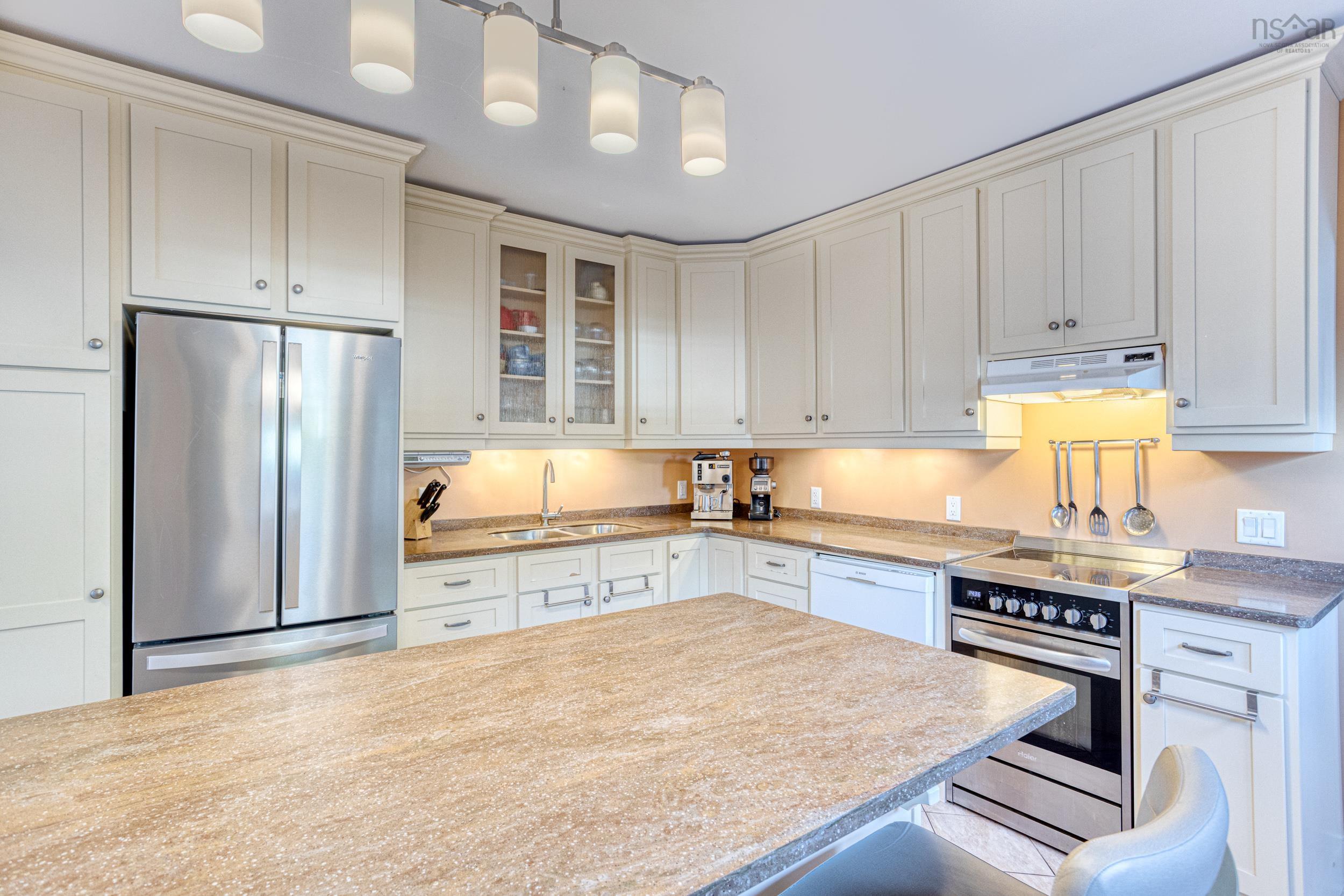 2695 Fuller Terrace, Halifax, NS (MLS 202525186)