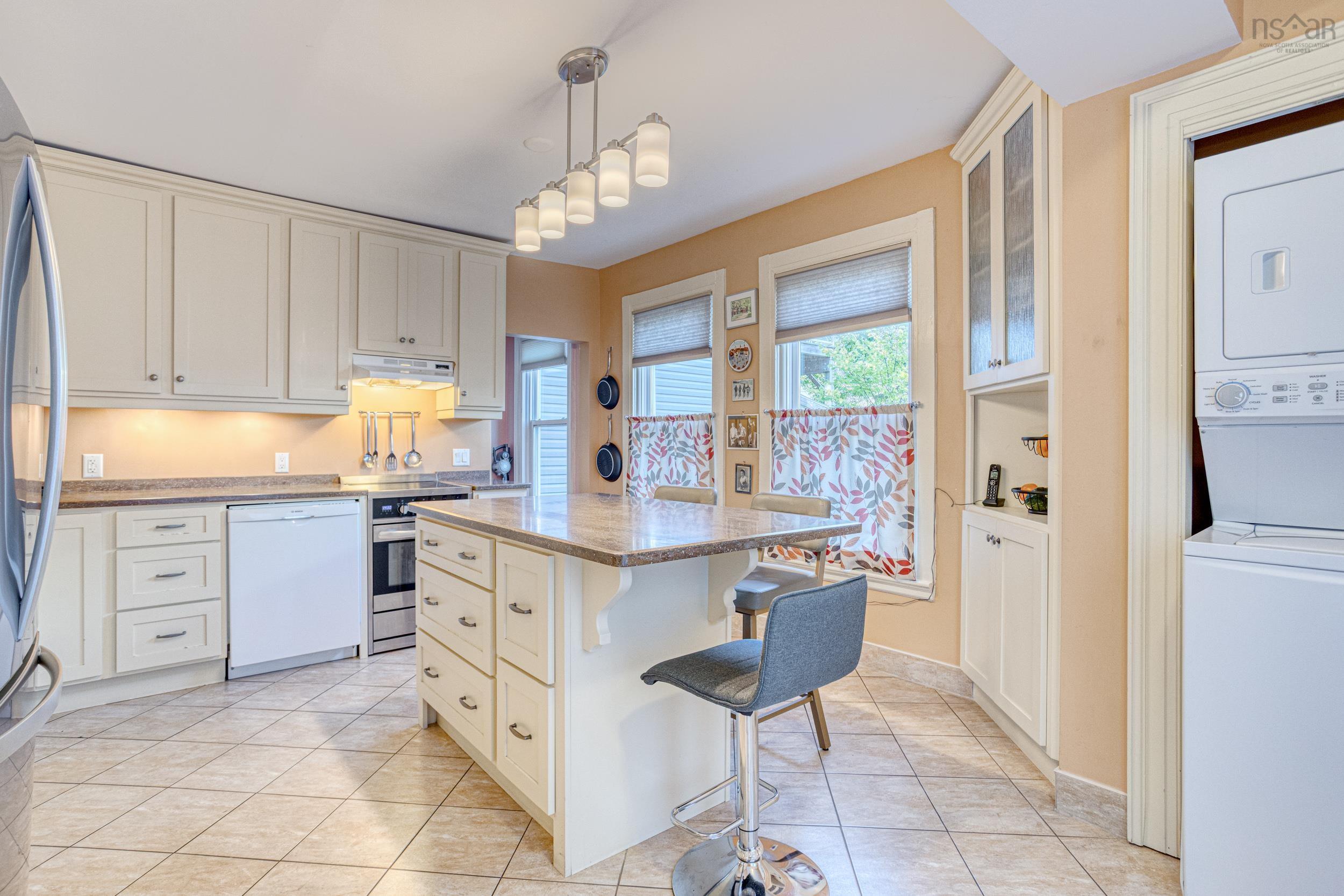 2695 Fuller Terrace, Halifax, NS (MLS 202525186)