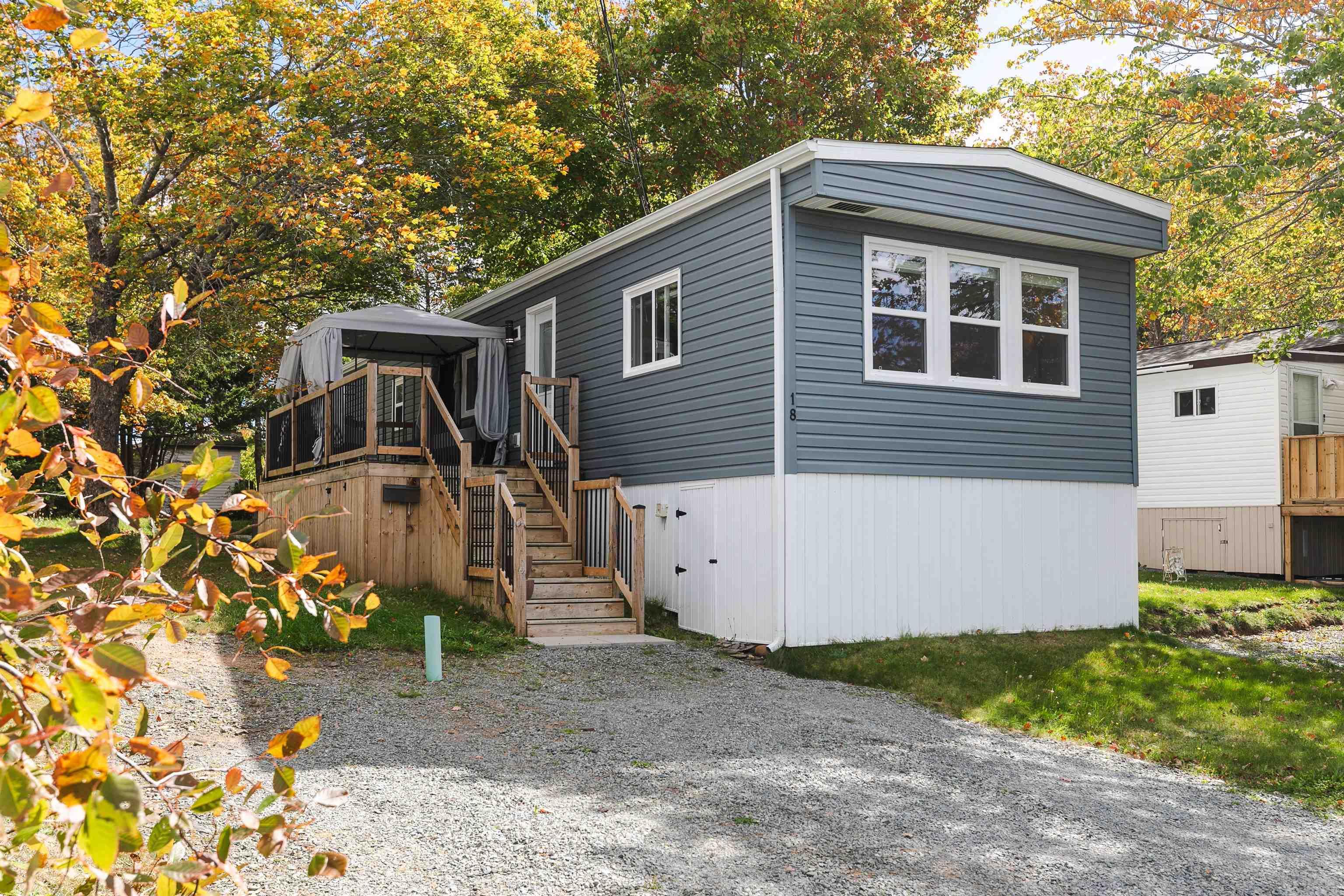18 Commodore Avenue, Middle Sackville, NS (MLS® 202525199)