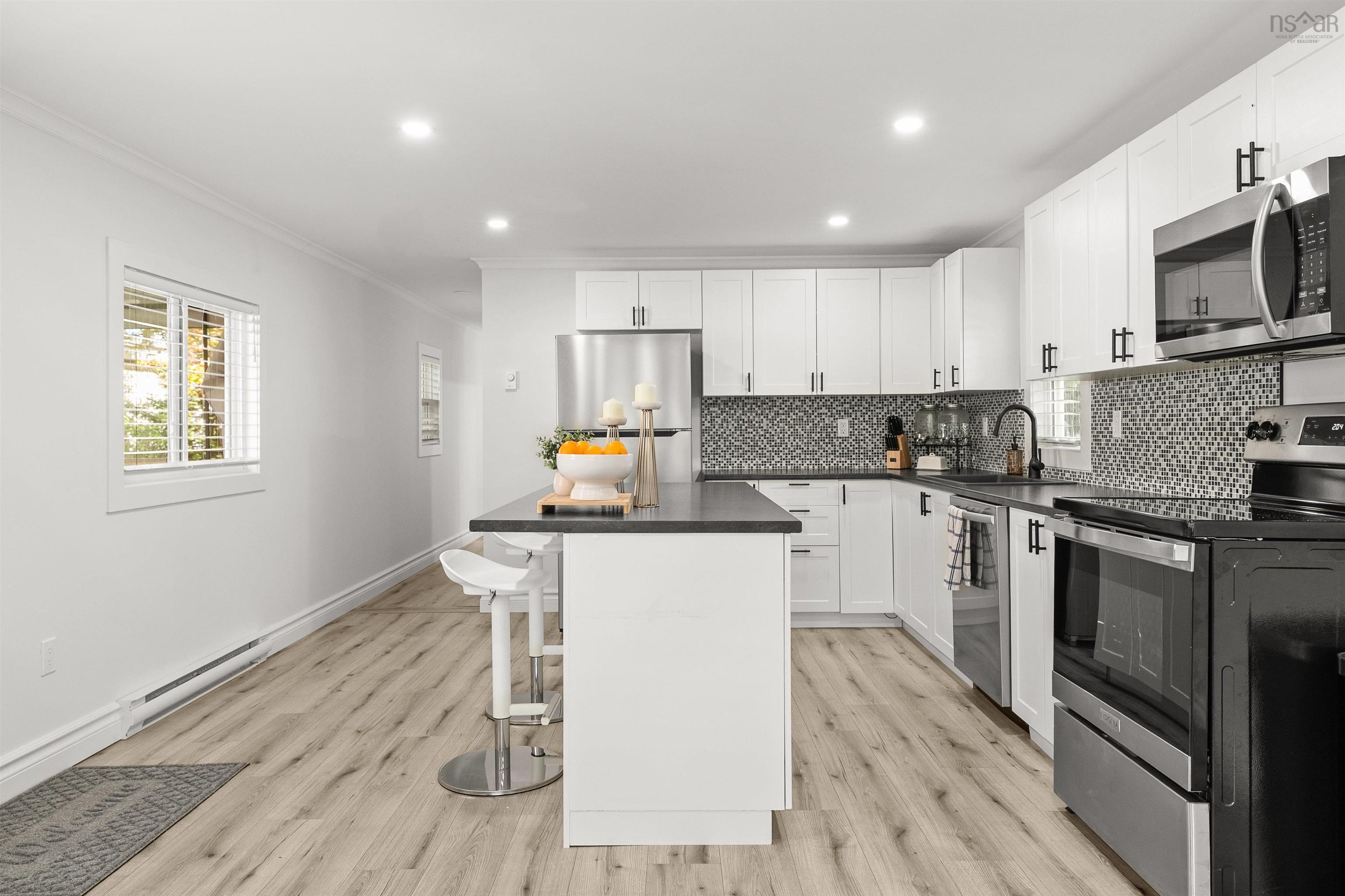 18 Commodore Avenue, Middle Sackville, NS (MLS 202525199)