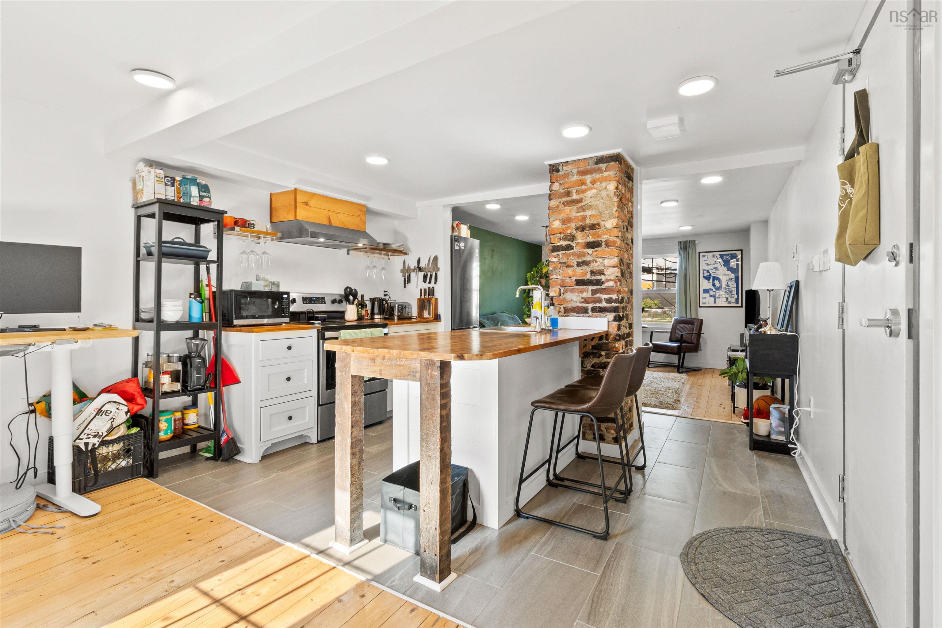 5528 Nora Bernard Street, Halifax Peninsula, NS (MLS 202525201)