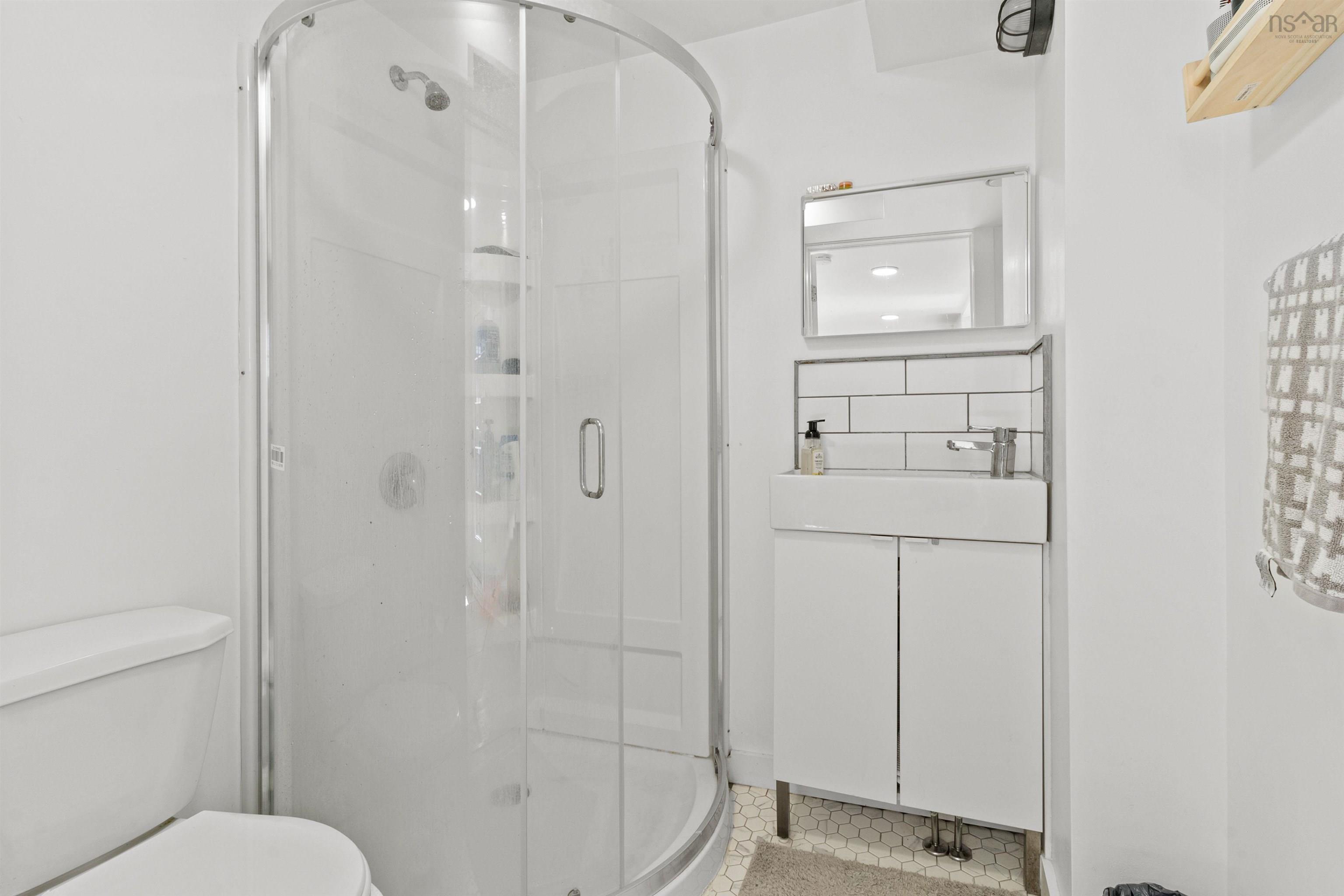 5528 Nora Bernard Street, Halifax Peninsula, NS (MLS 202525201)