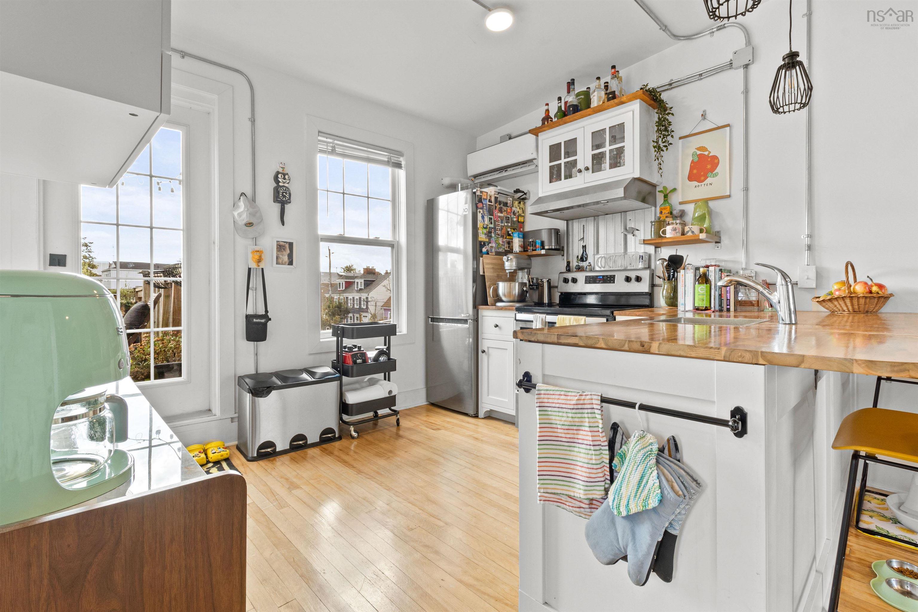 5528 Nora Bernard Street, Halifax Peninsula, NS (MLS 202525201)