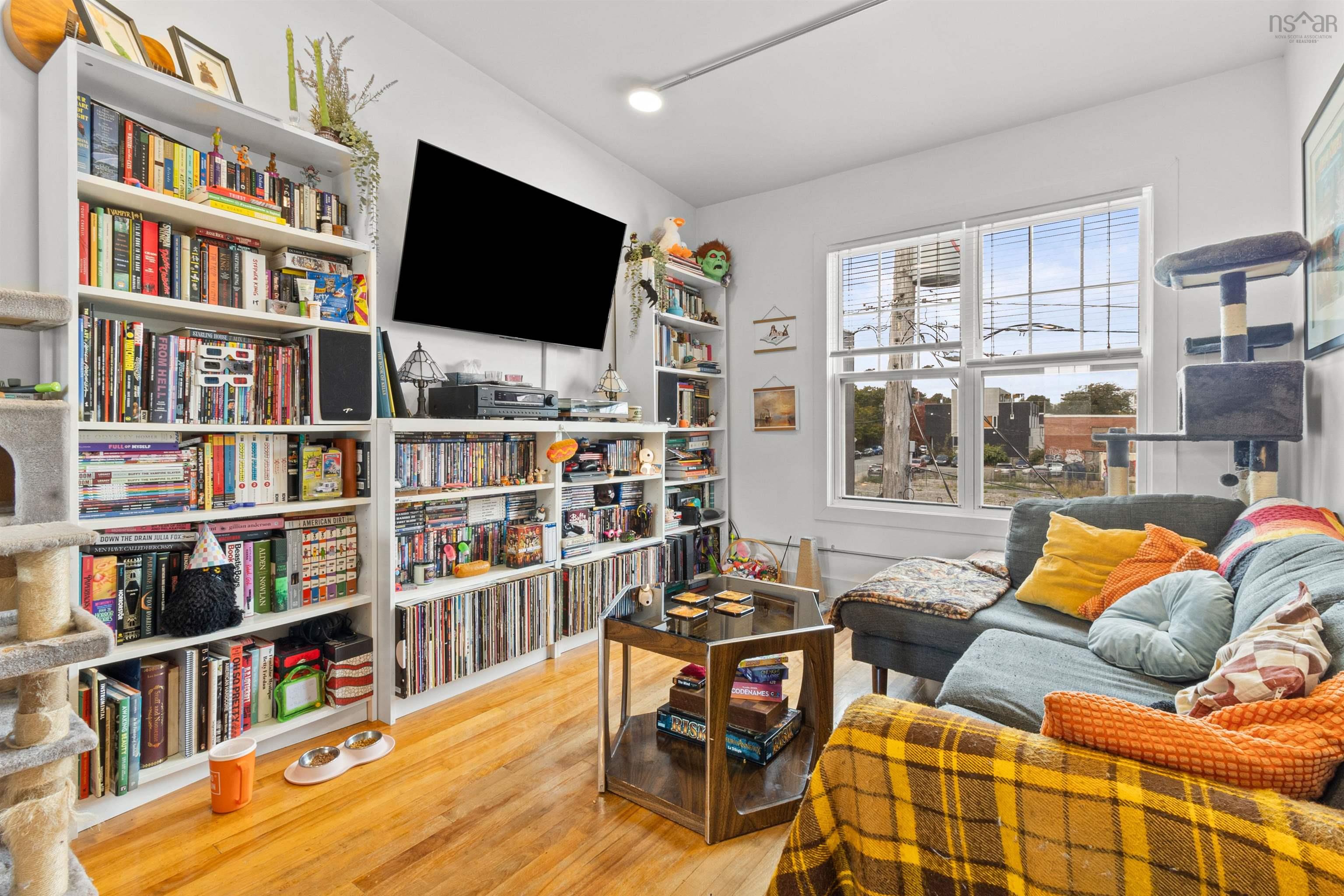 5528 Nora Bernard Street, Halifax Peninsula, NS (MLS 202525201)