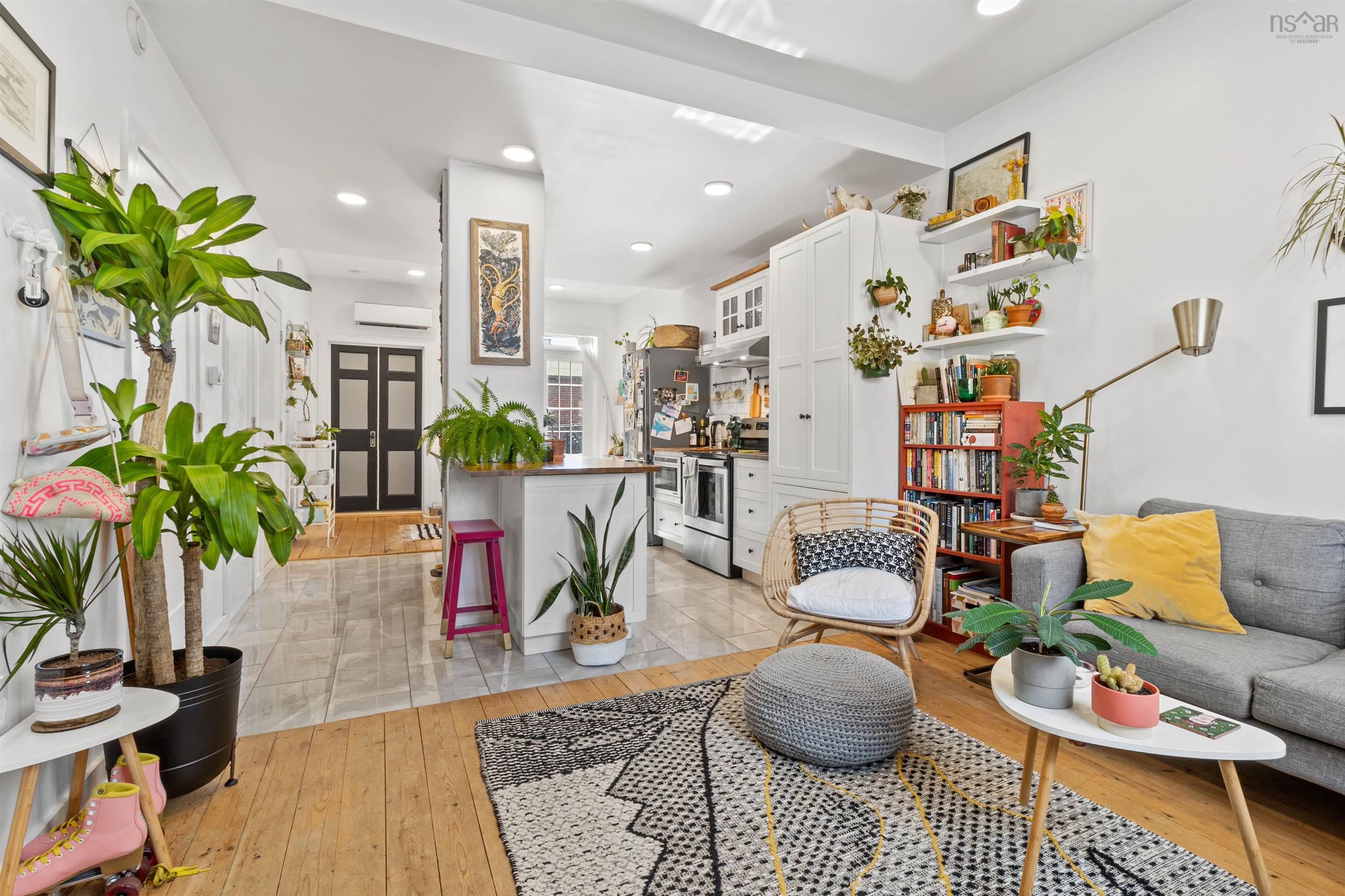 5528 Nora Bernard Street, Halifax Peninsula, NS (MLS 202525201)