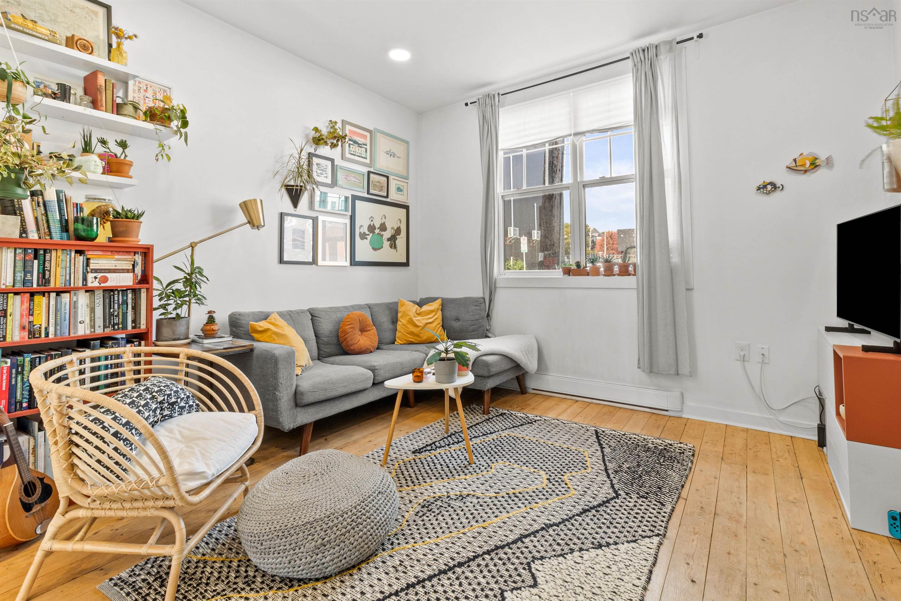 5528 Nora Bernard Street, Halifax Peninsula, NS (MLS 202525201)