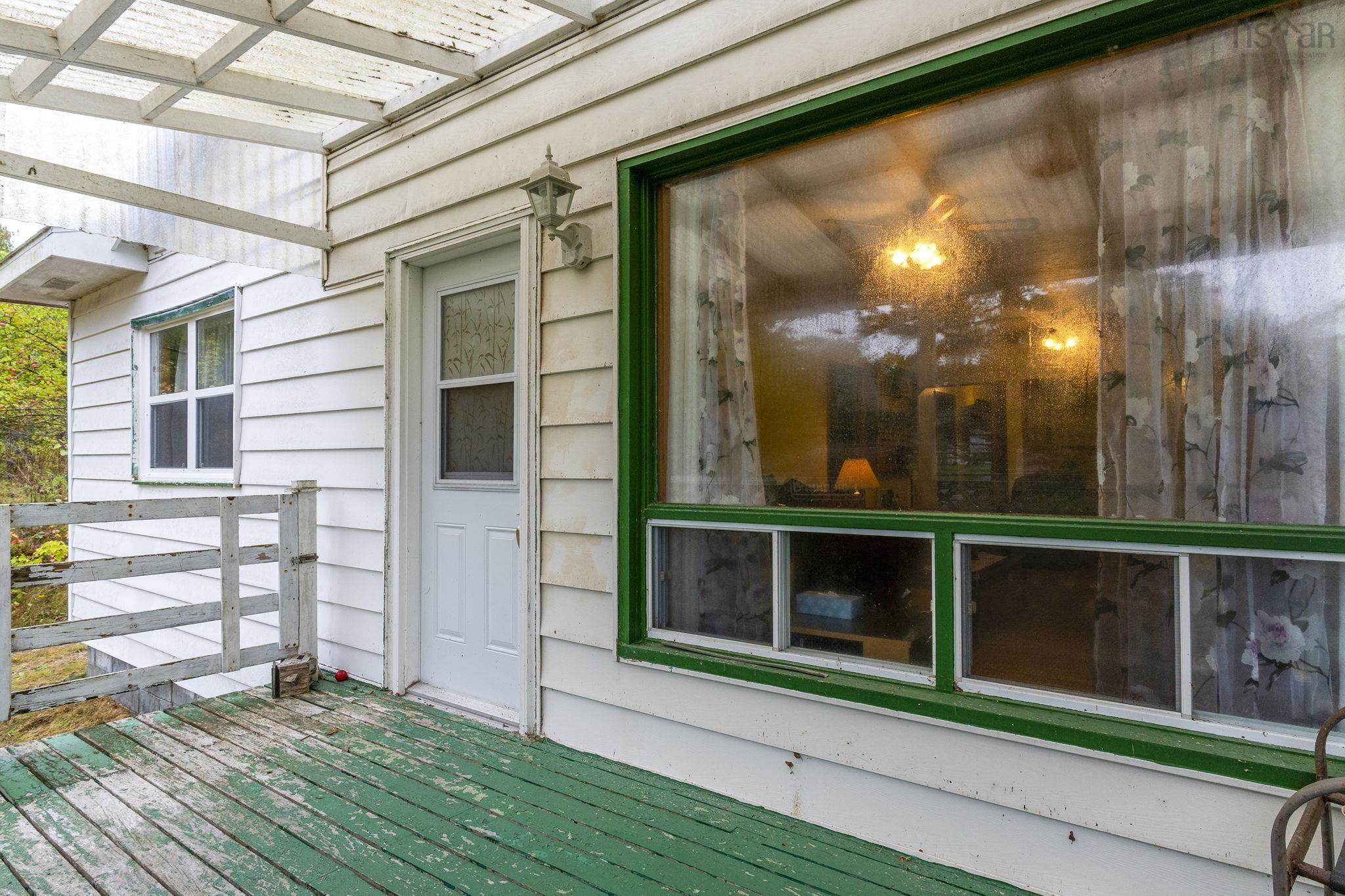 3774 St. Margarets Bay Road, Hubley, NS (MLS 202525207)