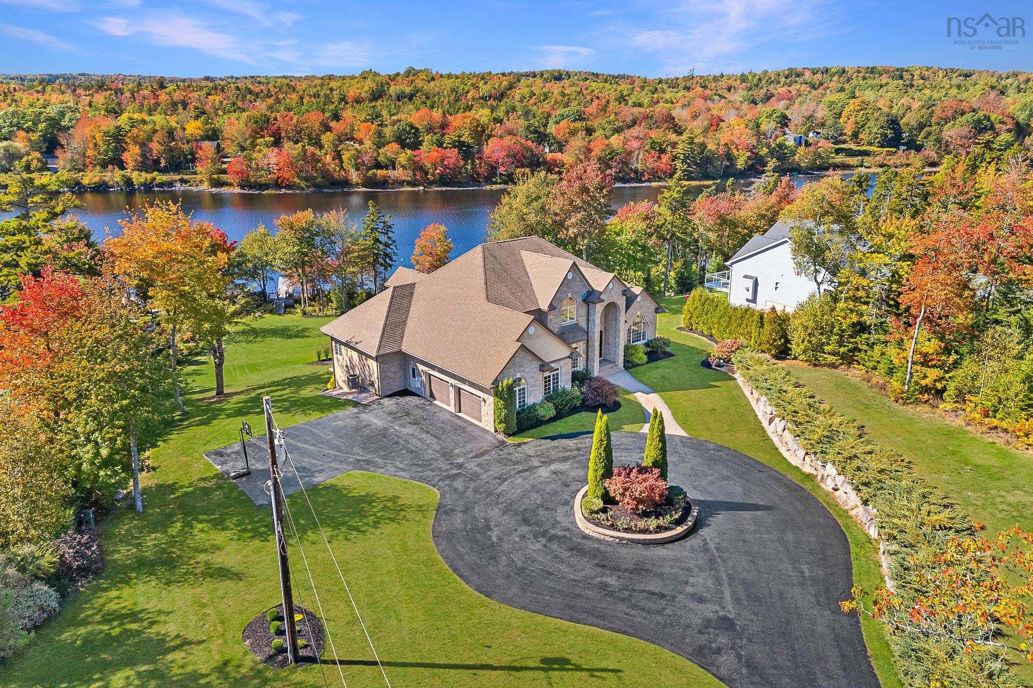 444 Piggott Avenue, Fall River, NS (MLS 202525217)