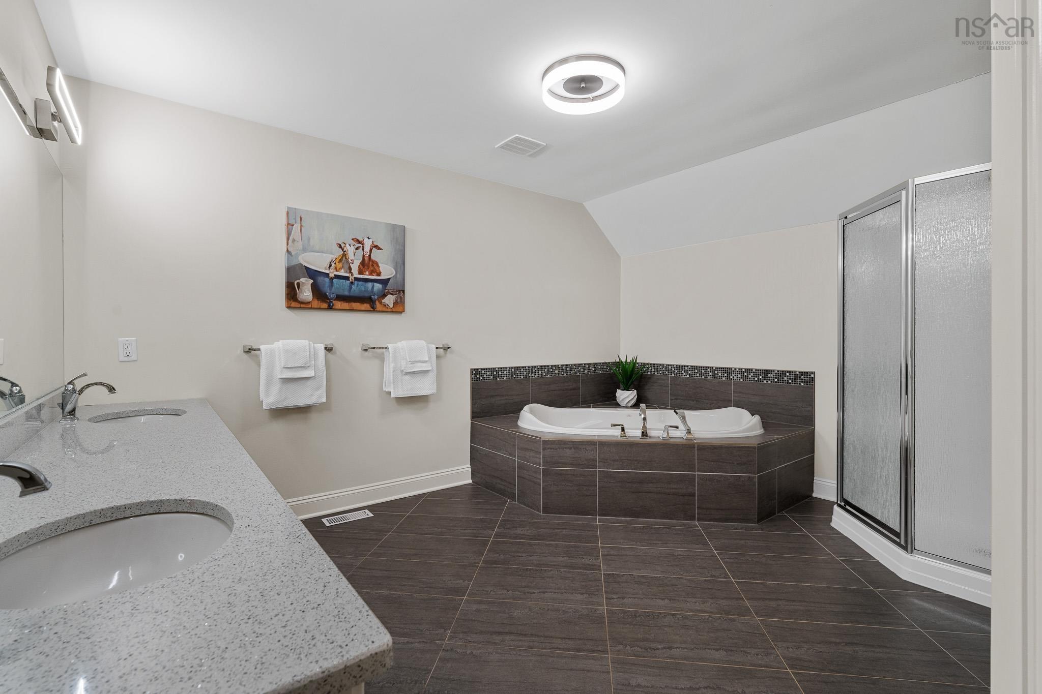 444 Piggott Avenue, Fall River, NS (MLS 202525217)