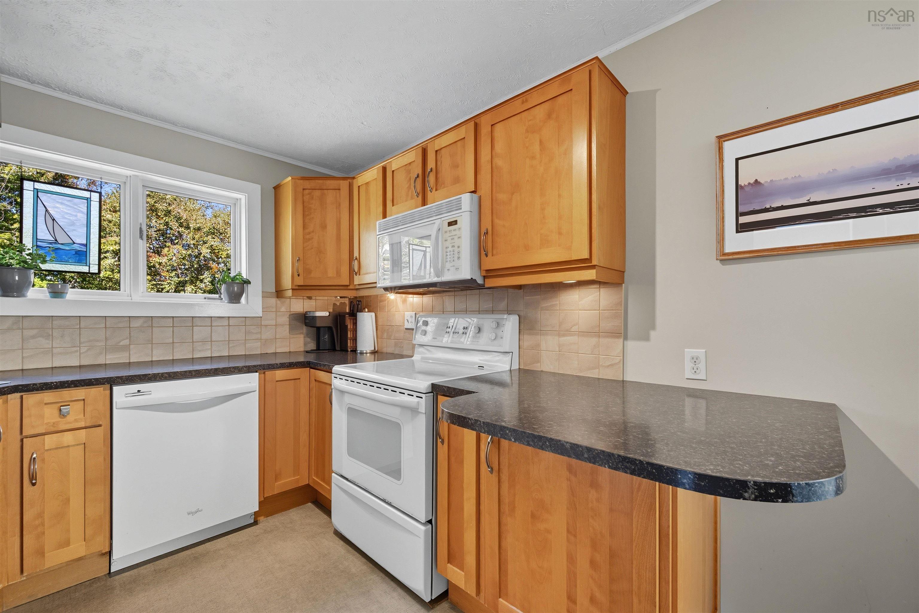 1-2 15 Idlewylde Road, Halifax, NS (MLS 202525286)