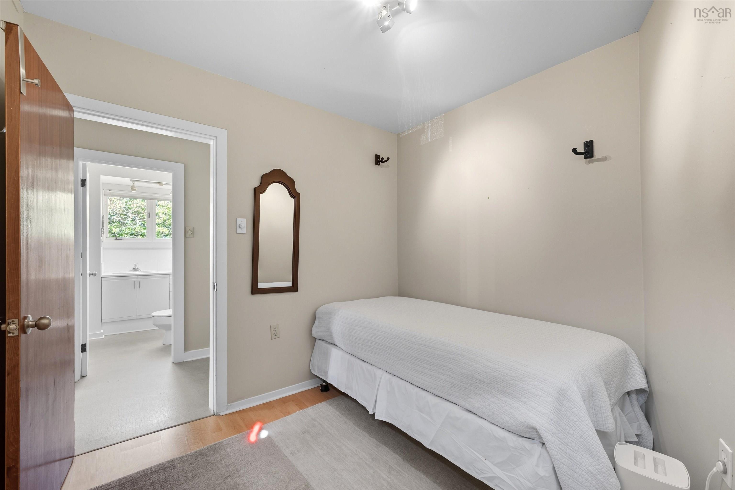 1-2 15 Idlewylde Road, Halifax, NS (MLS 202525286)