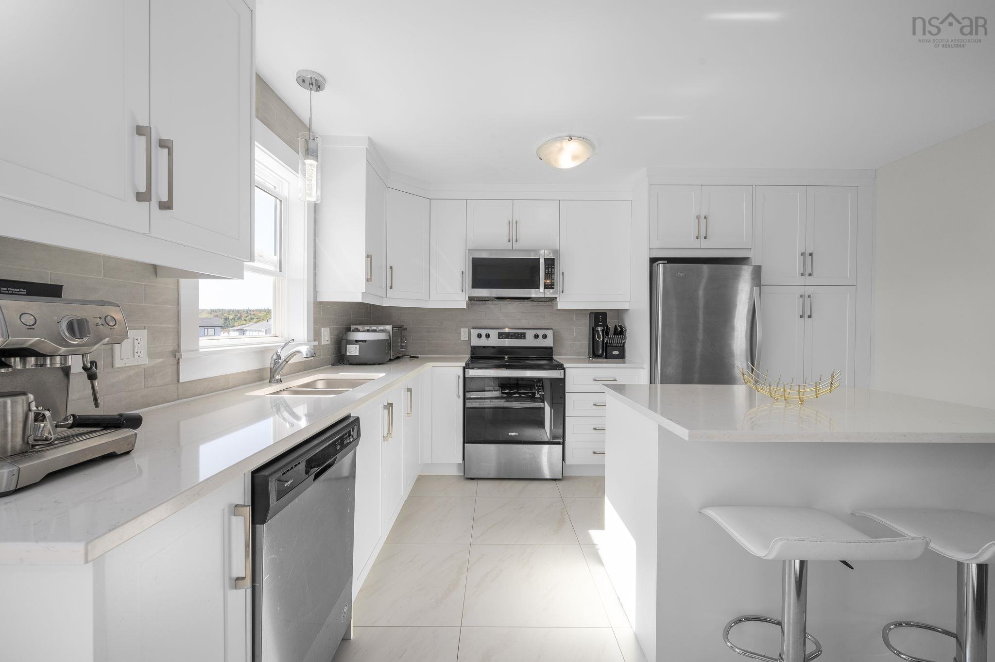 35 Onyx Crescent, Spryfield, NS (MLS 202525292)