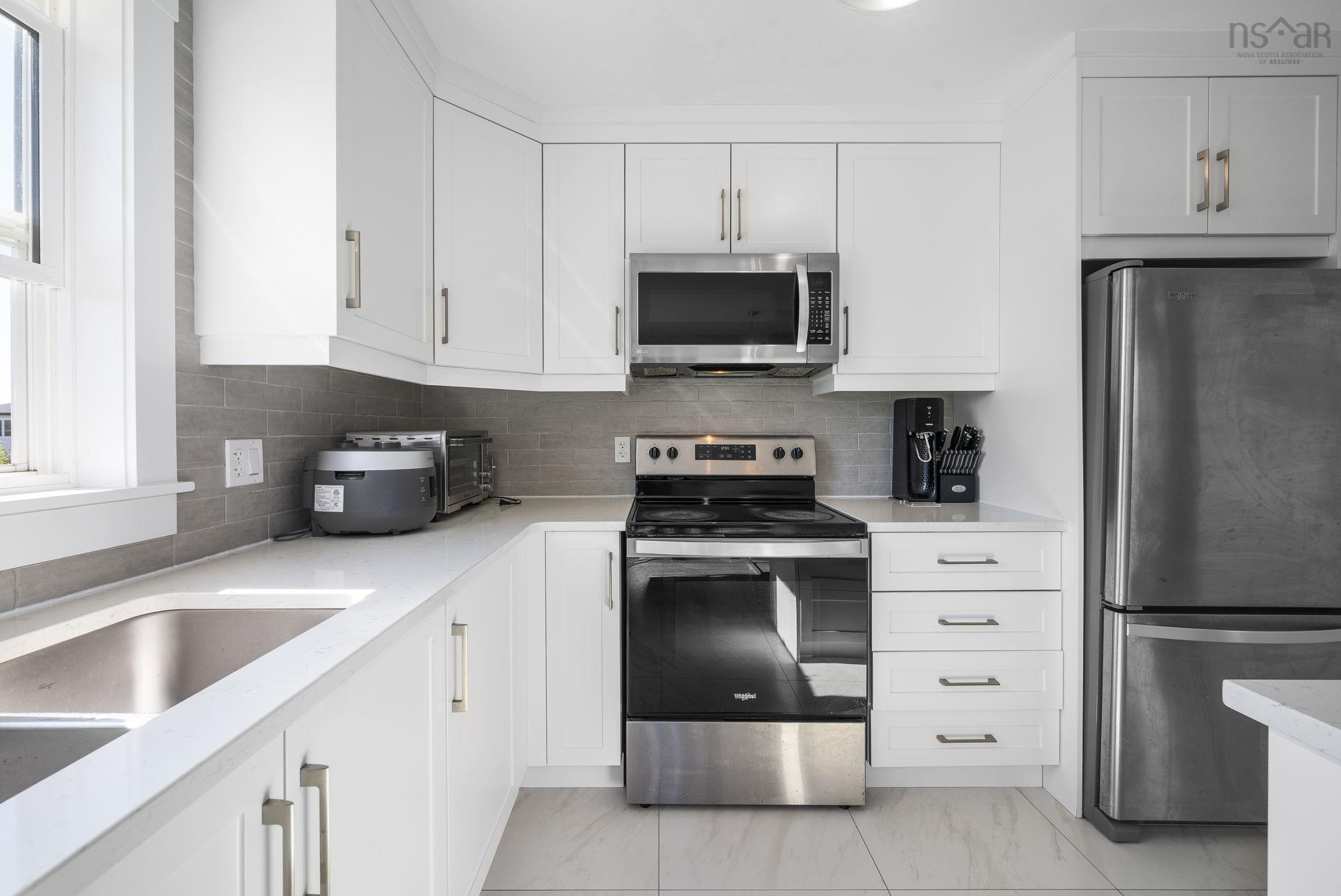 35 Onyx Crescent, Spryfield, NS (MLS 202525292)